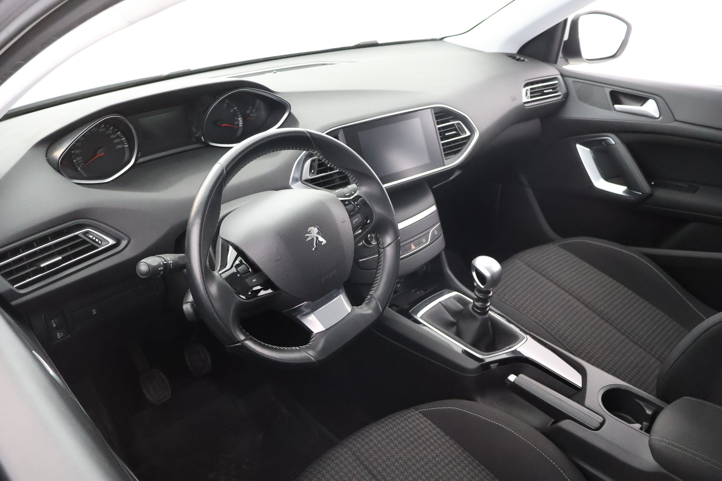 PEUGEOT 308 18