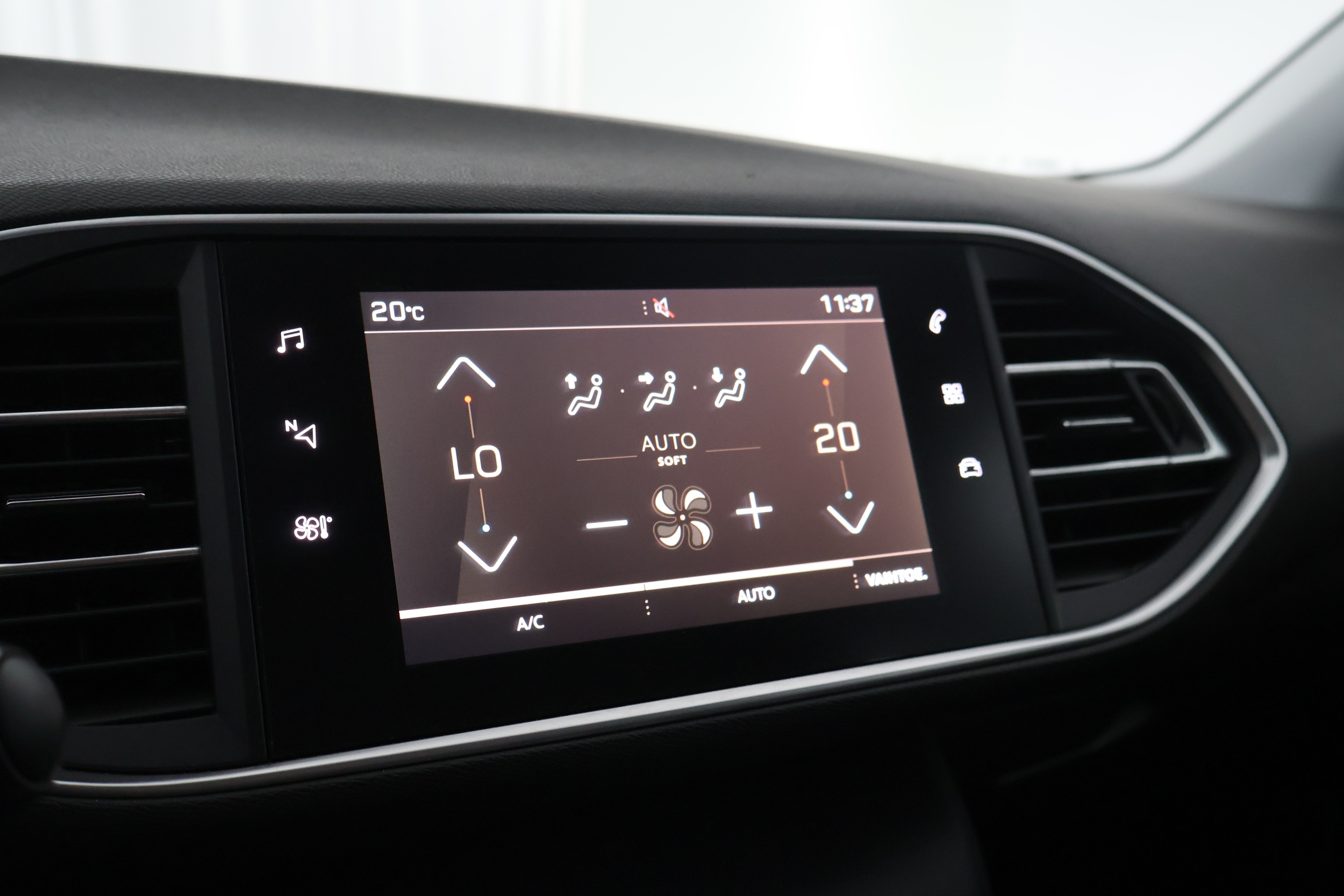 PEUGEOT 308 28
