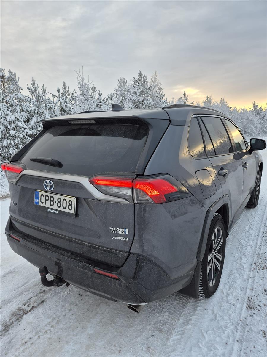 TOYOTA RAV4 Plug-in 2020
