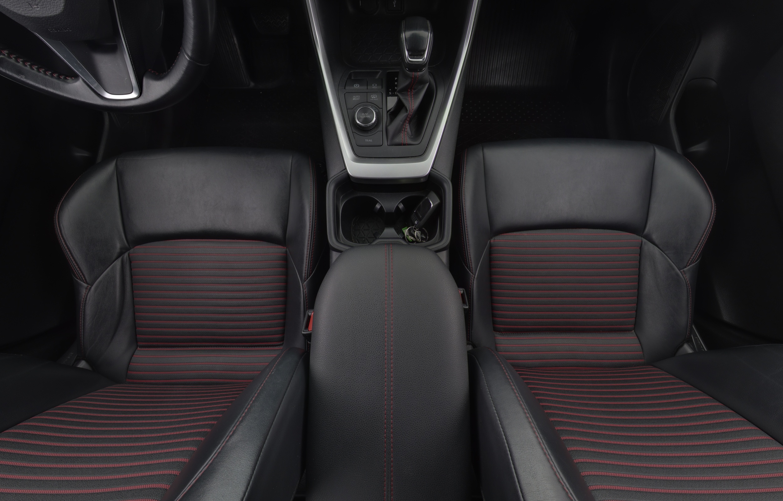 TOYOTA RAV4 Plug-in 2020