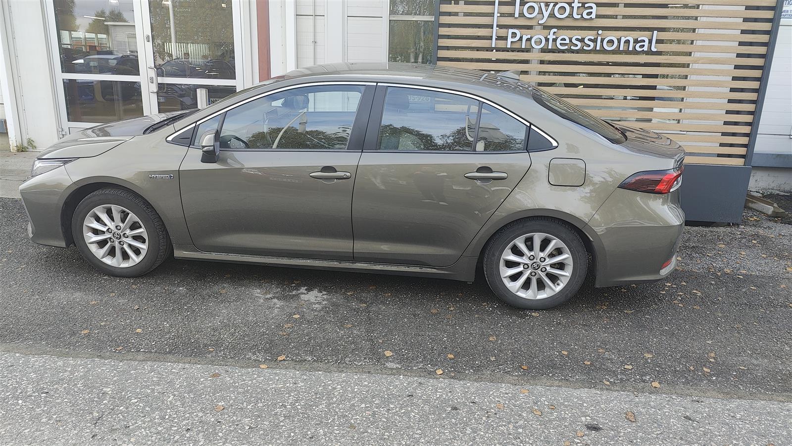 TOYOTA Corolla 2021