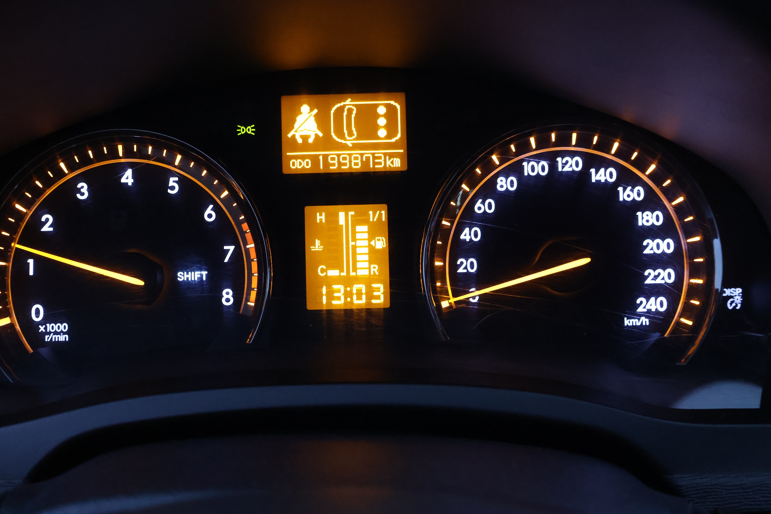 TOYOTA Avensis 18