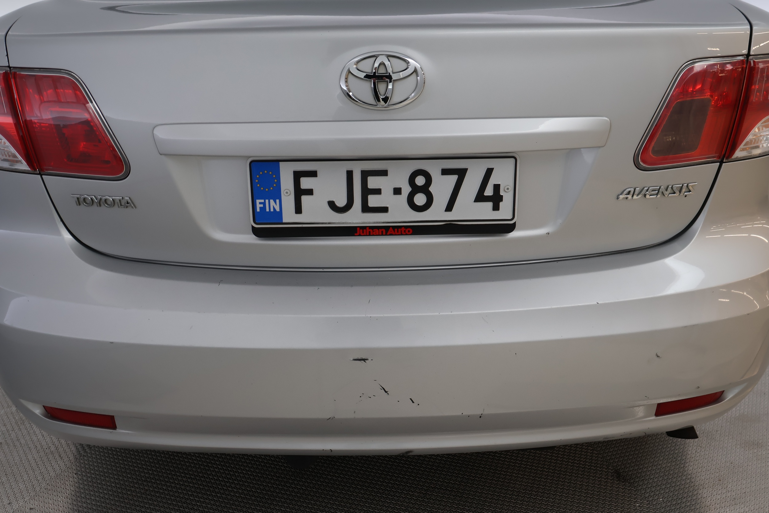 TOYOTA Avensis 25