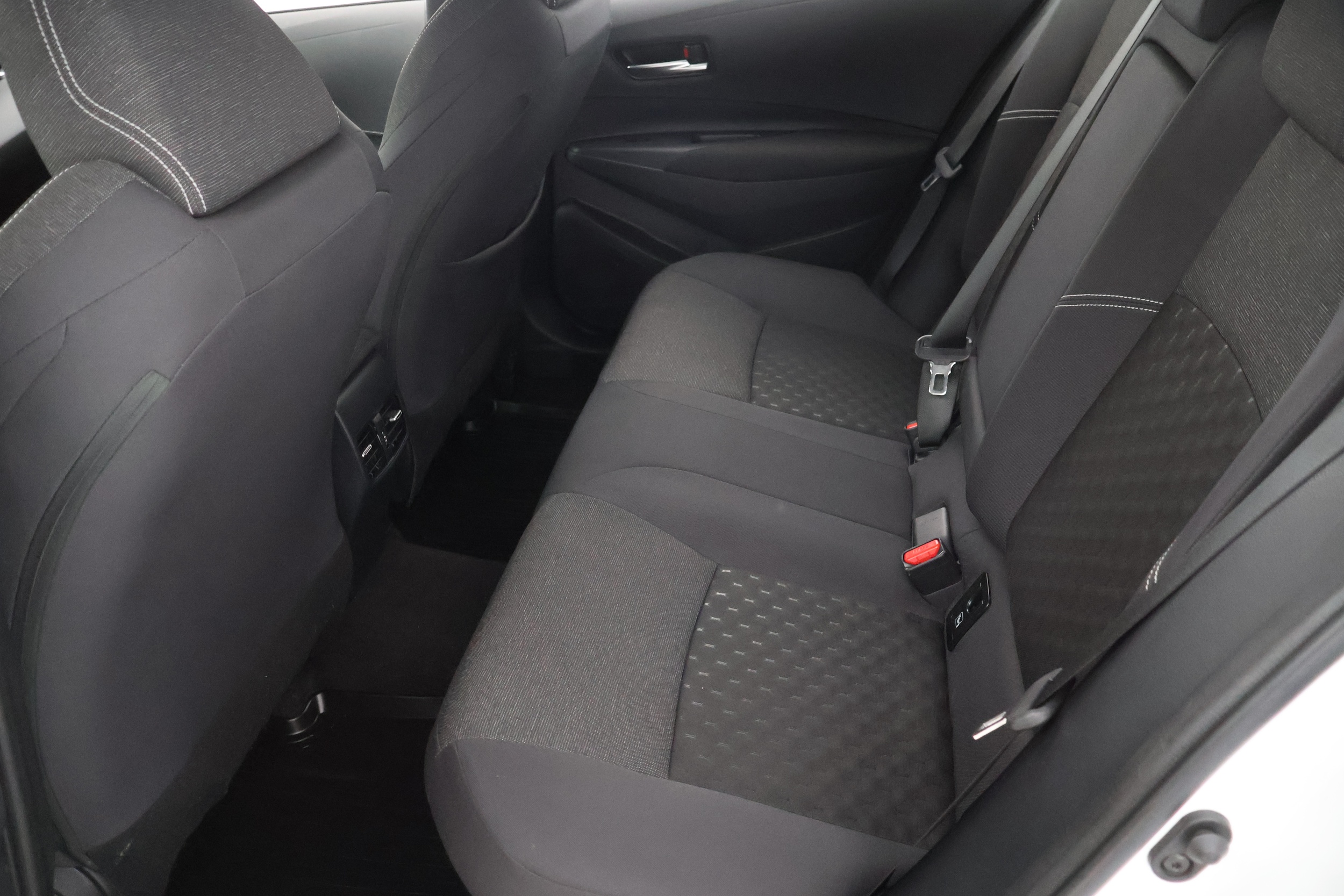 TOYOTA Corolla 2024