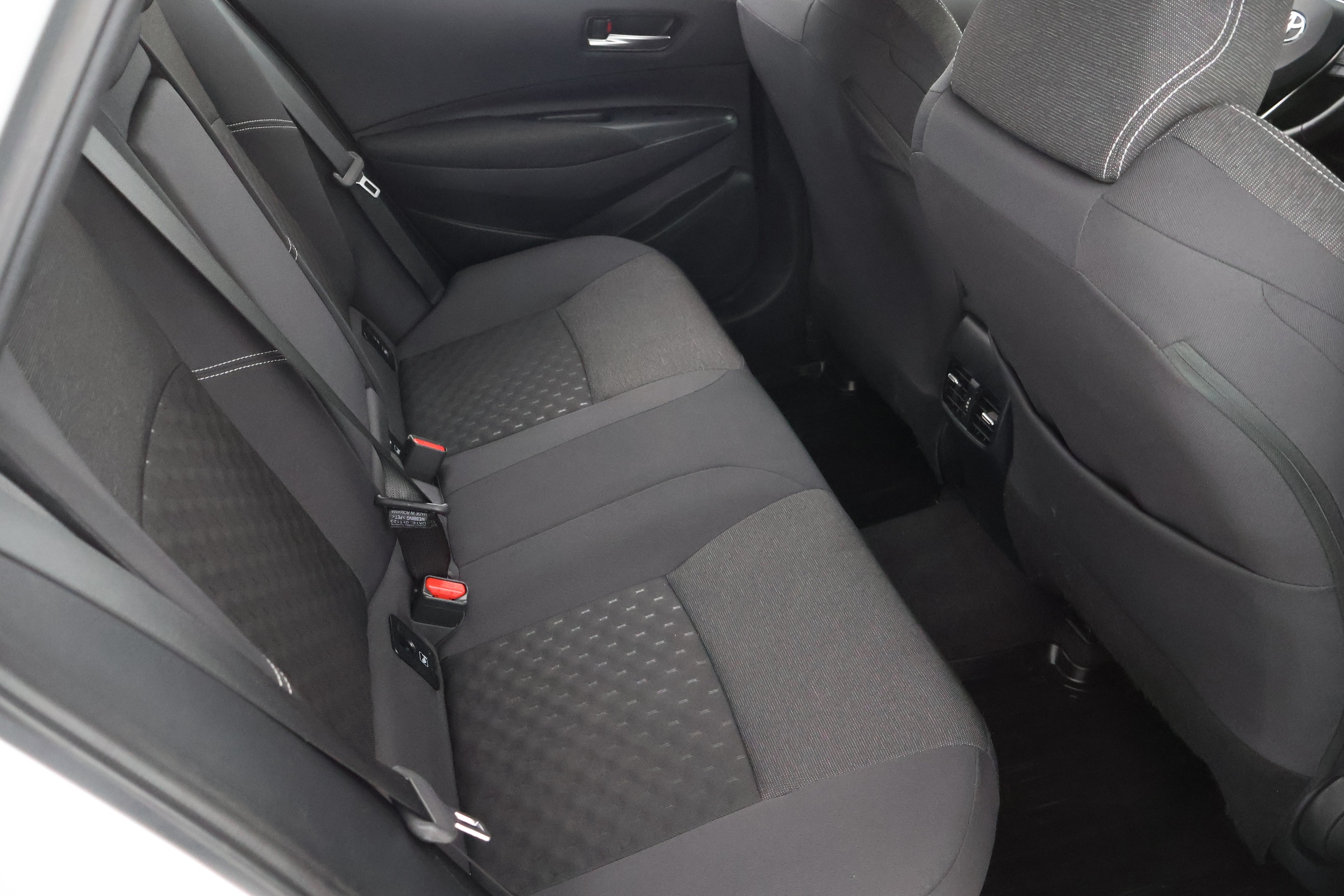 TOYOTA Corolla 2024