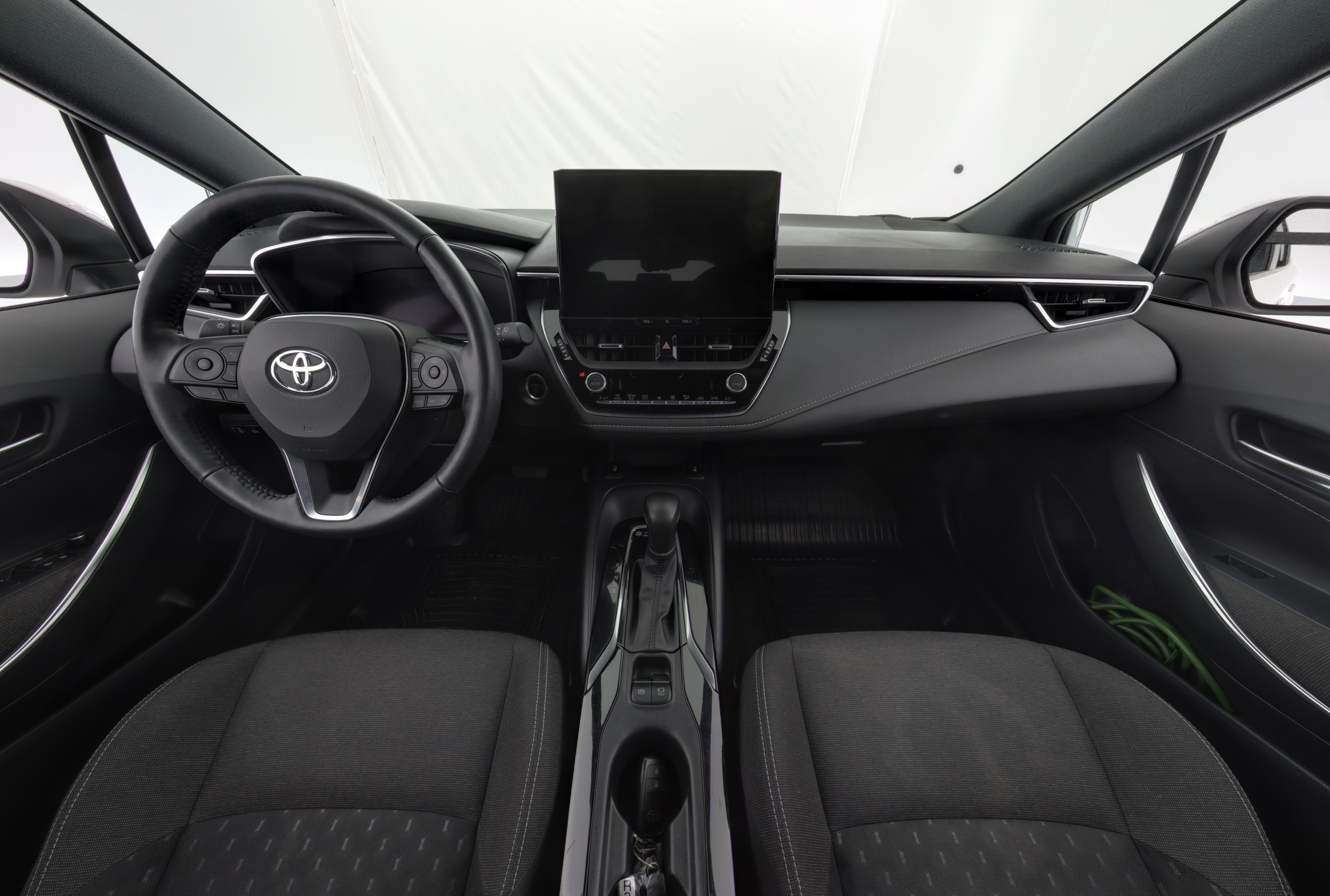 TOYOTA Corolla 2024