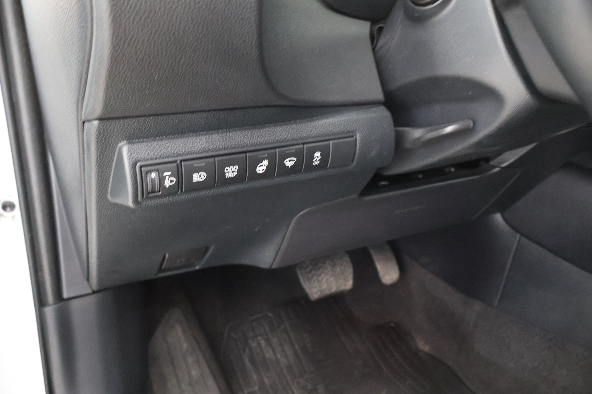 TOYOTA Corolla 2024