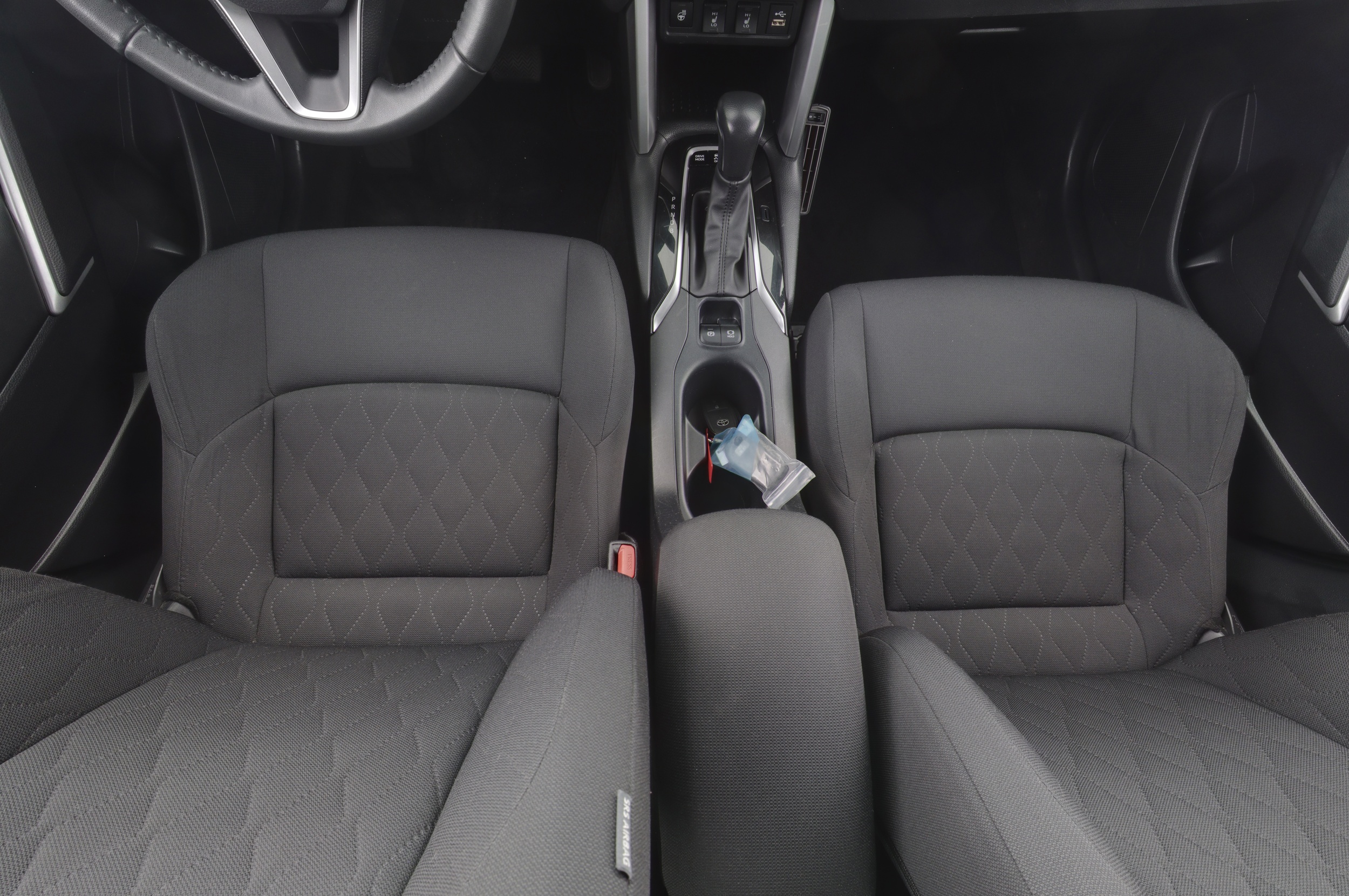 TOYOTA Corolla Cross 2023