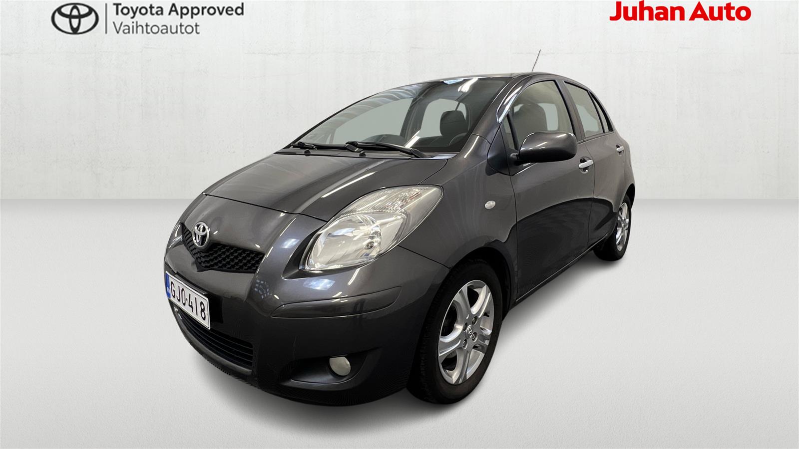 TOYOTA Yaris 2011