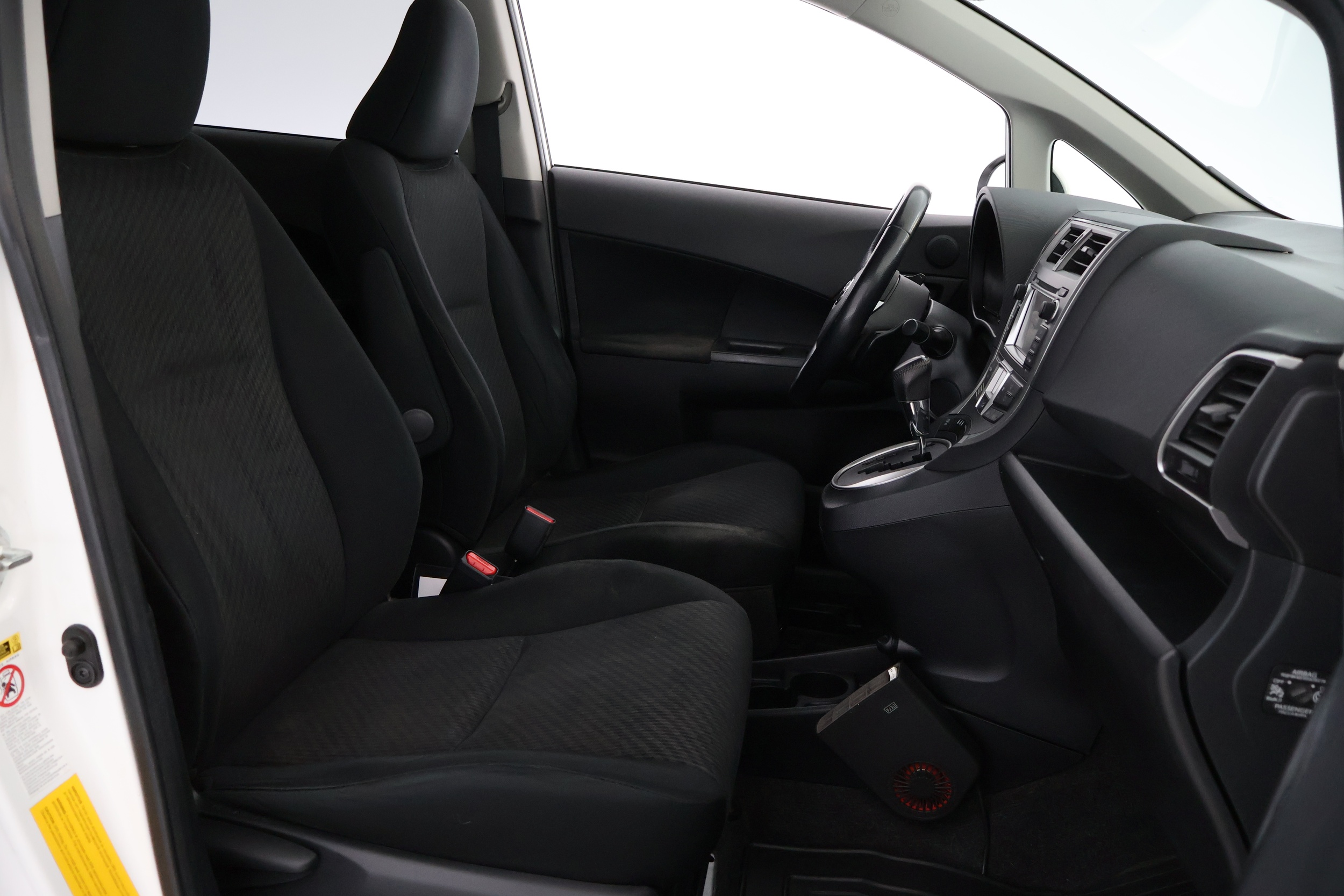 Toyota Verso-S 2012