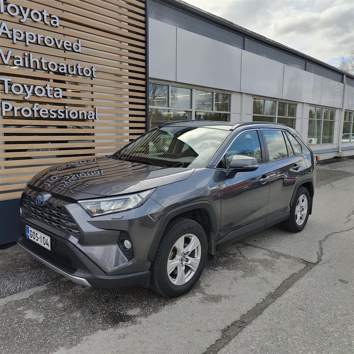 TOYOTA RAV4 2021