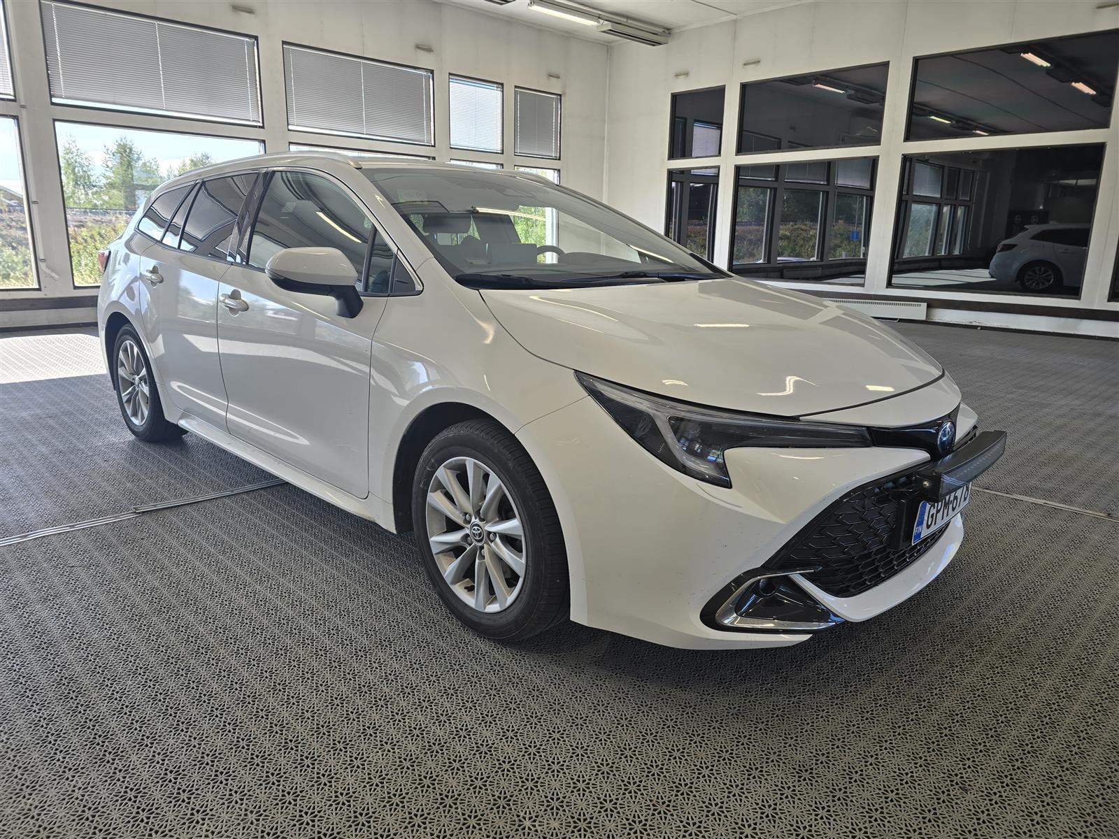 TOYOTA Corolla 2023