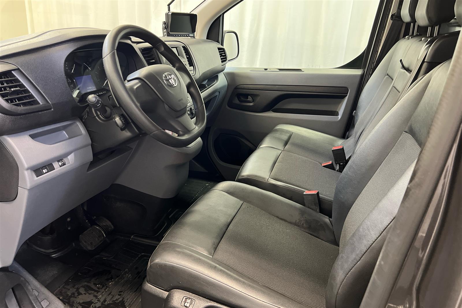 TOYOTA PROACE 2021