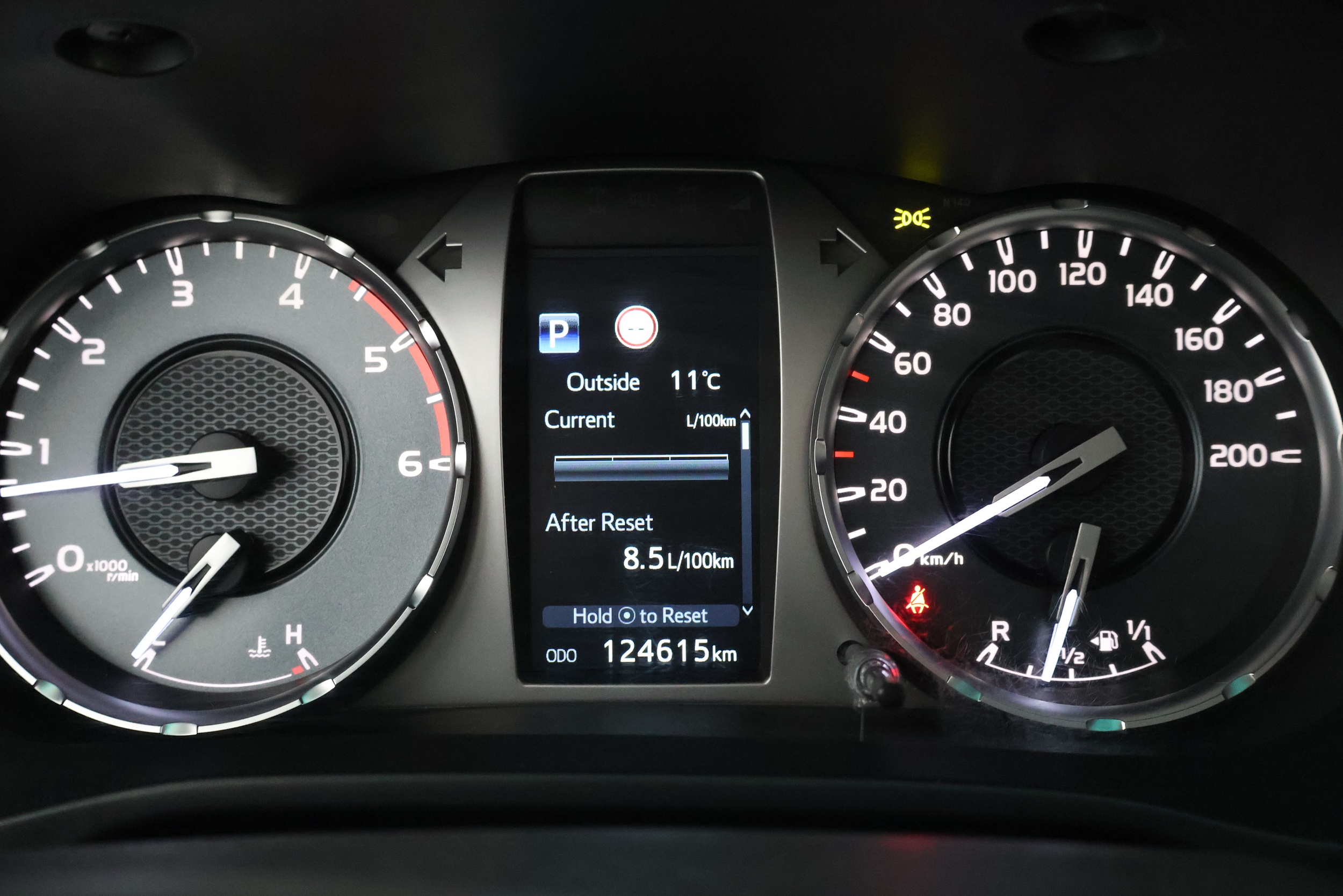 TOYOTA Hilux 2021