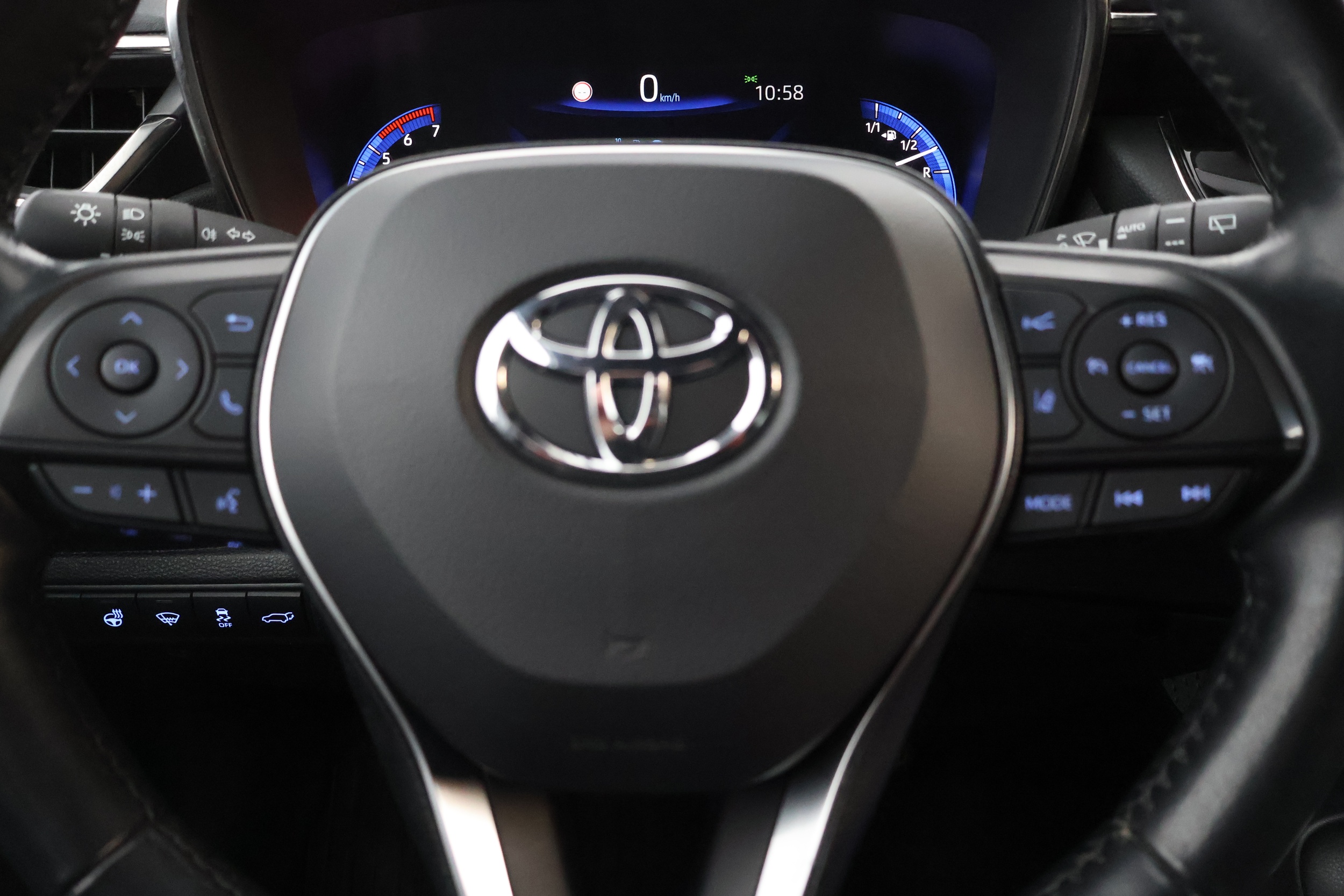 TOYOTA Corolla 2022