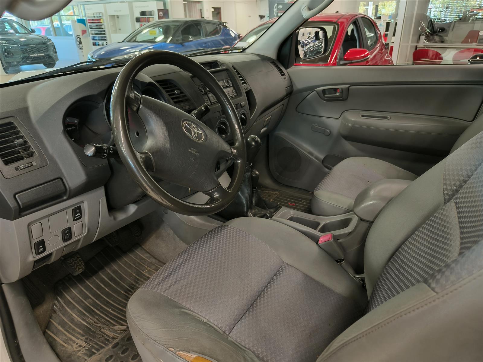 TOYOTA Hilux 2008