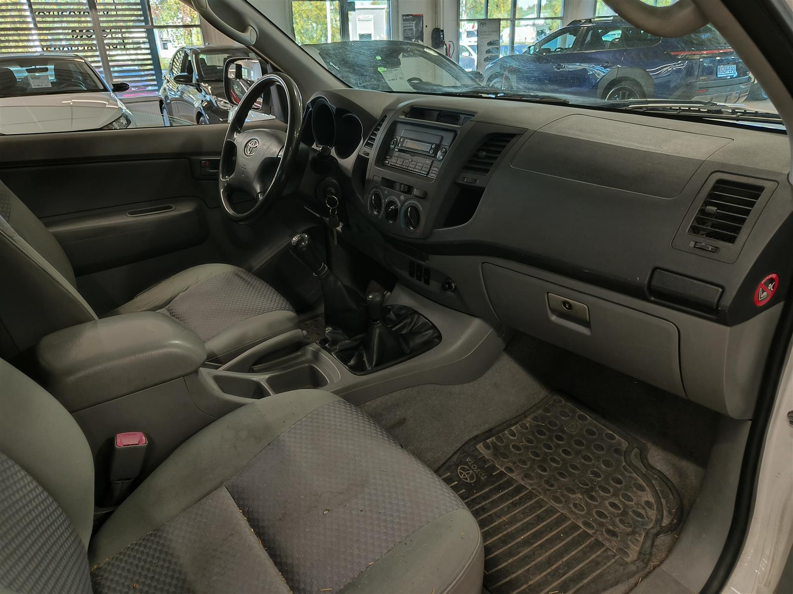 TOYOTA Hilux 2008