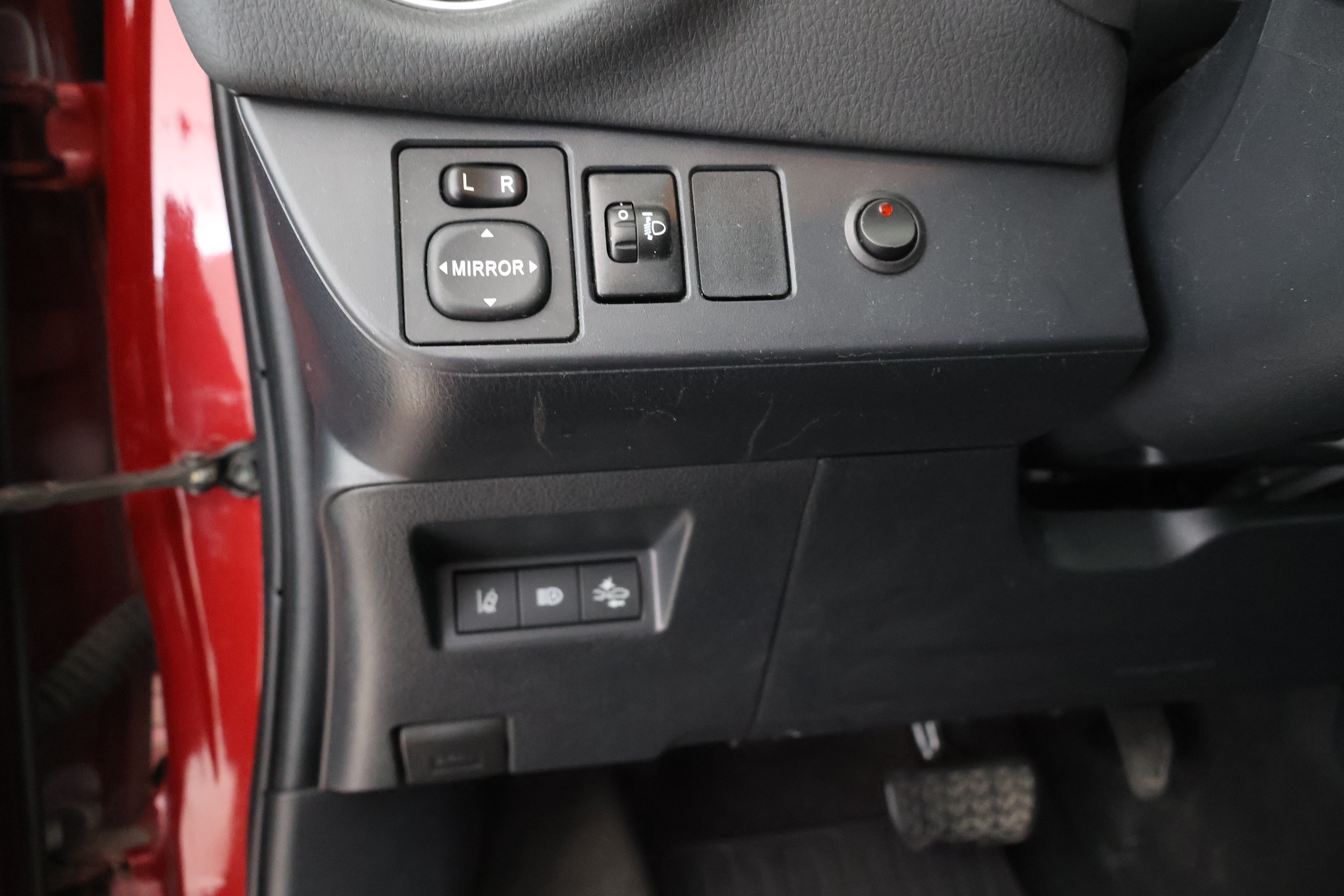 TOYOTA Yaris 2019