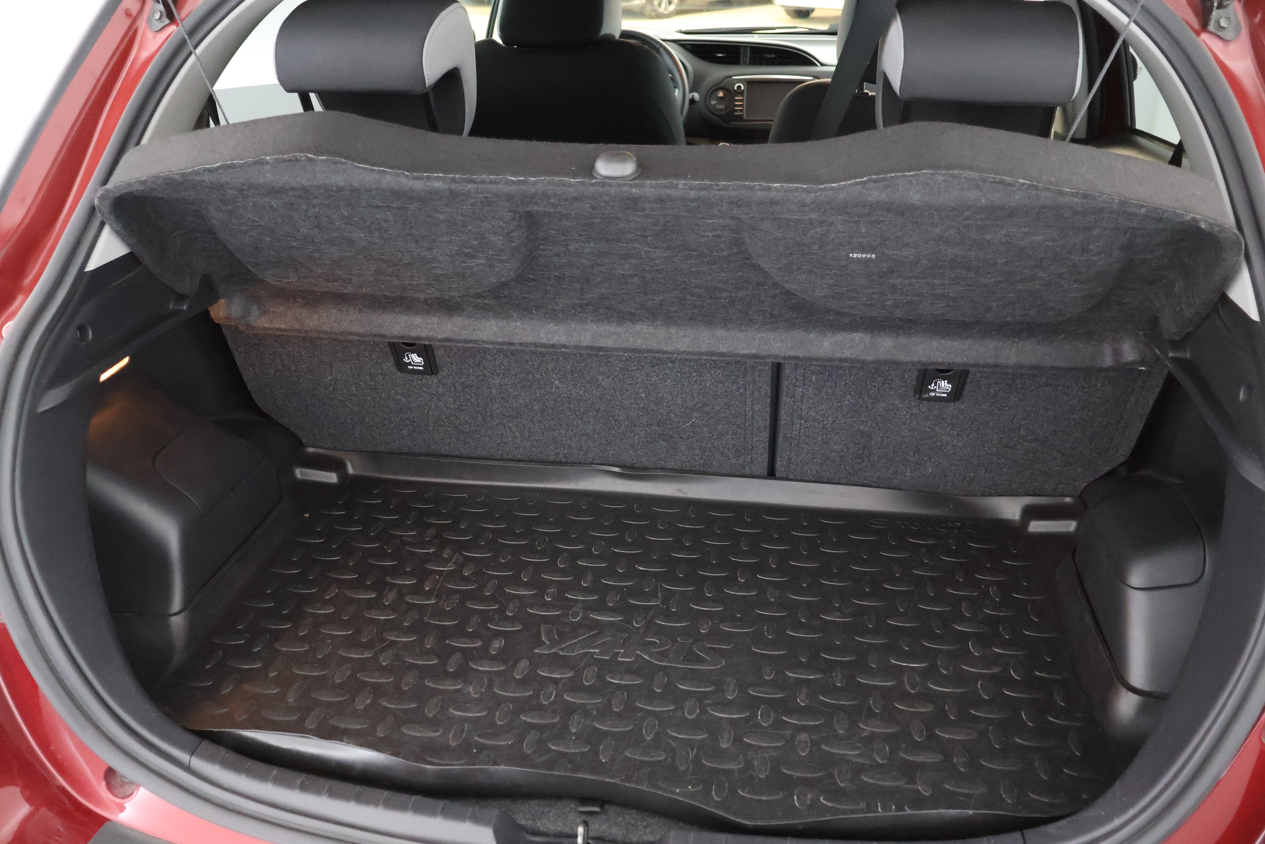 TOYOTA Yaris 2019