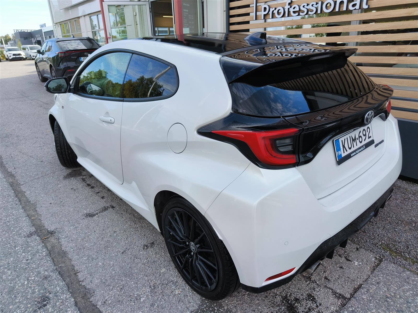 TOYOTA GR Yaris 2021