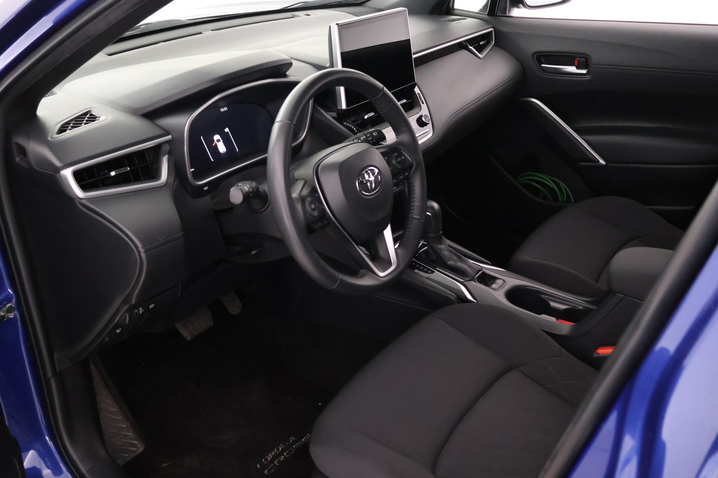 TOYOTA Corolla Cross 2024