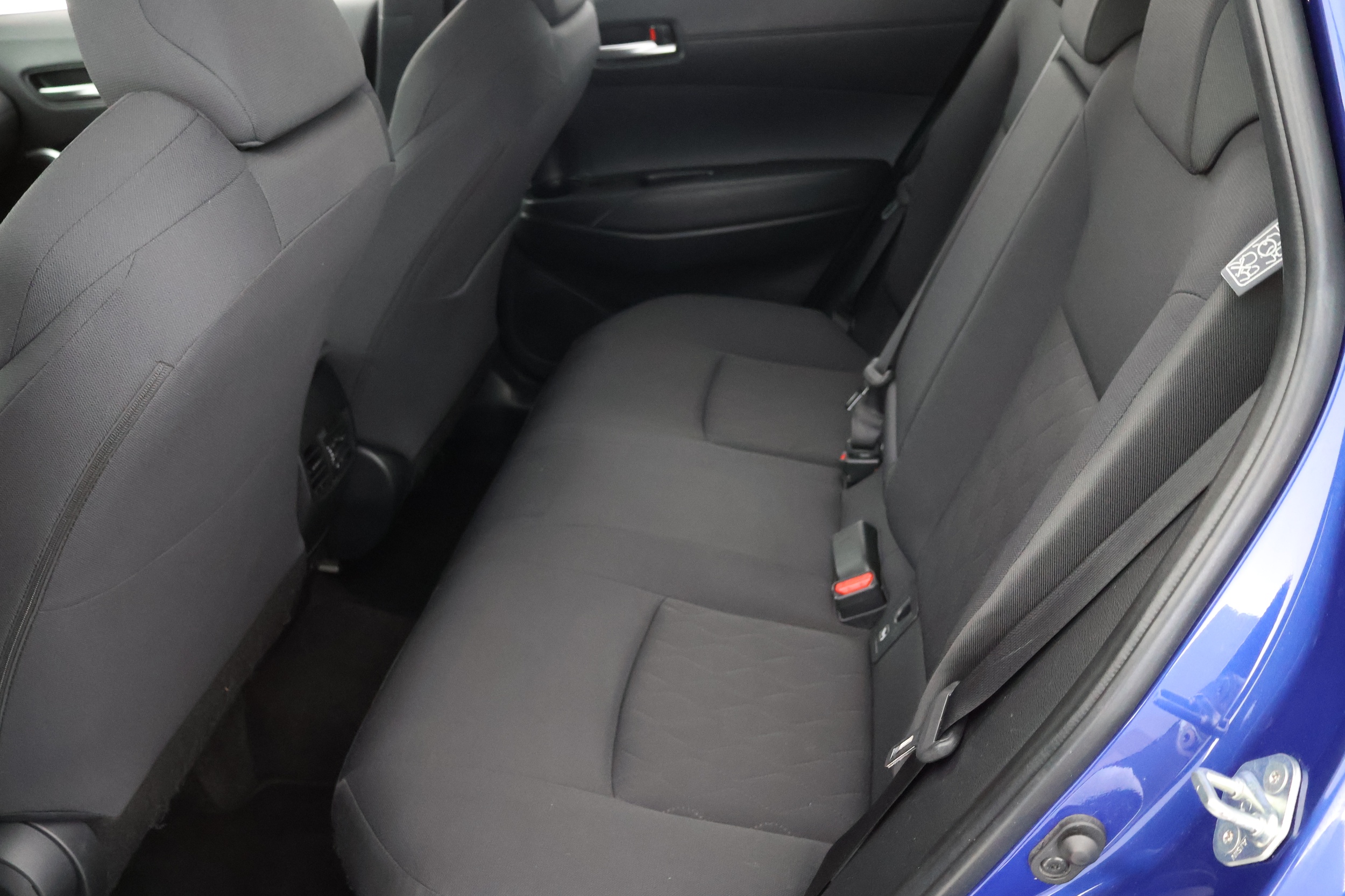 TOYOTA Corolla Cross 2024