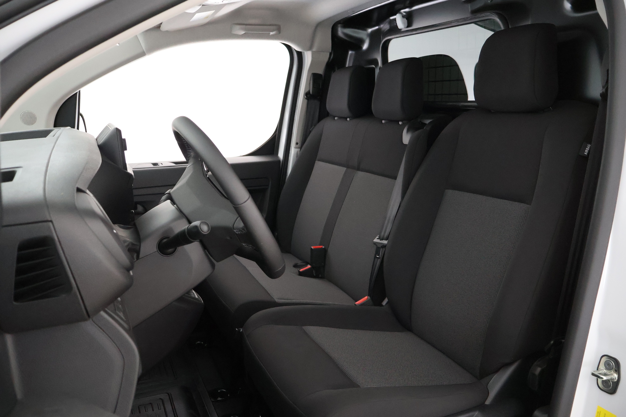TOYOTA Proace 12