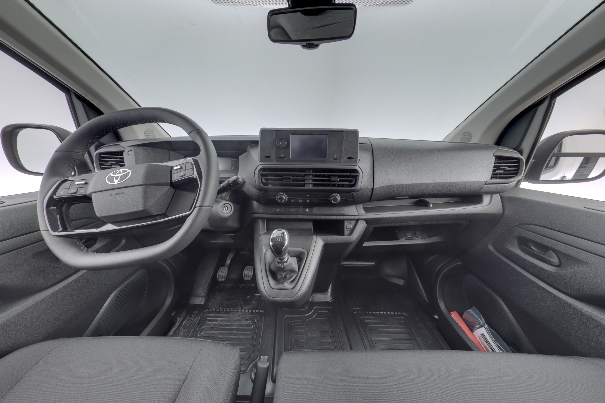TOYOTA Proace 7