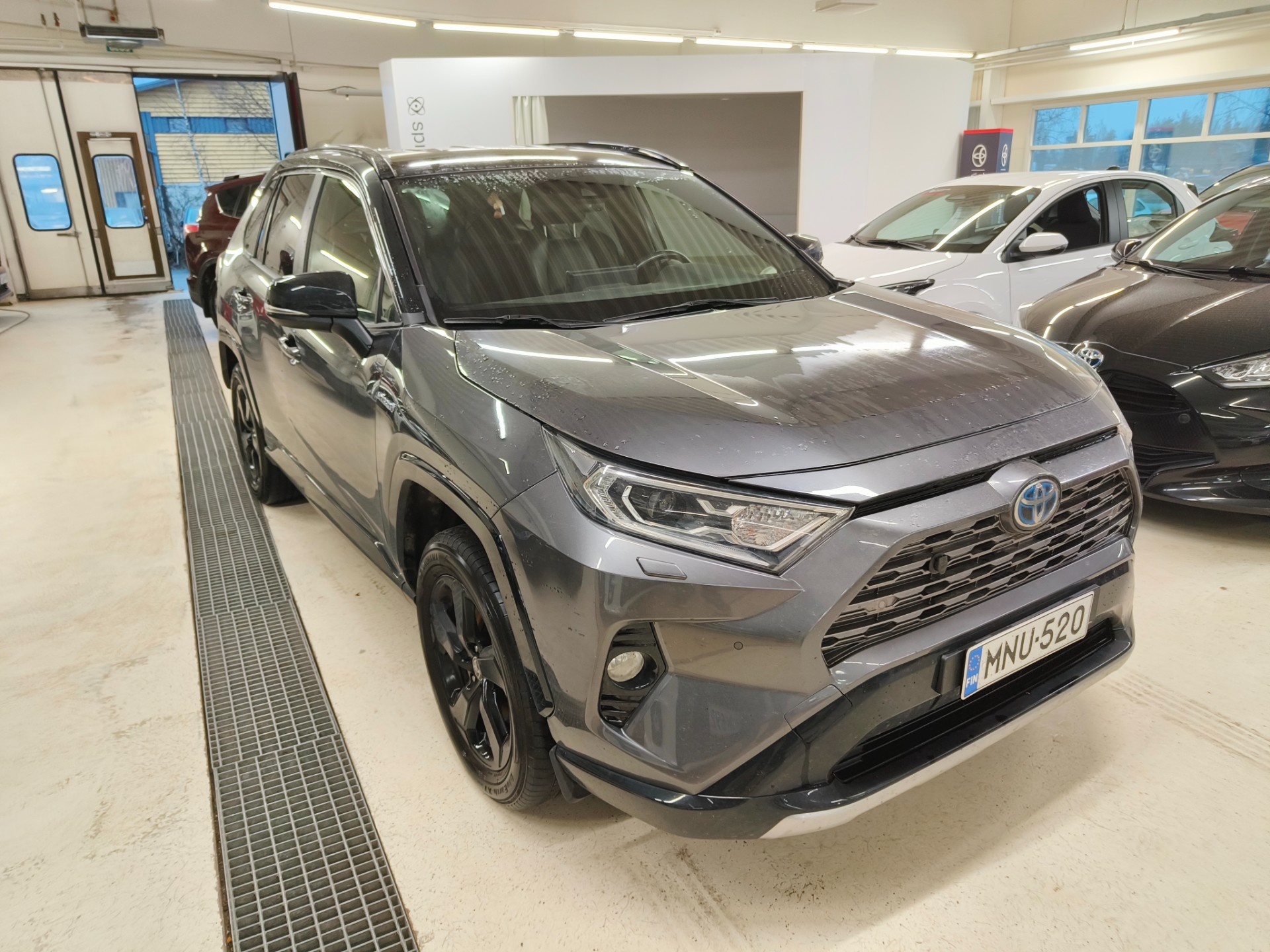 TOYOTA RAV4 2020