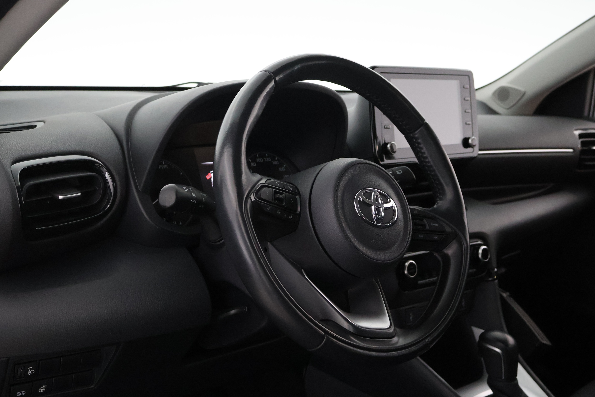 TOYOTA Yaris 2020