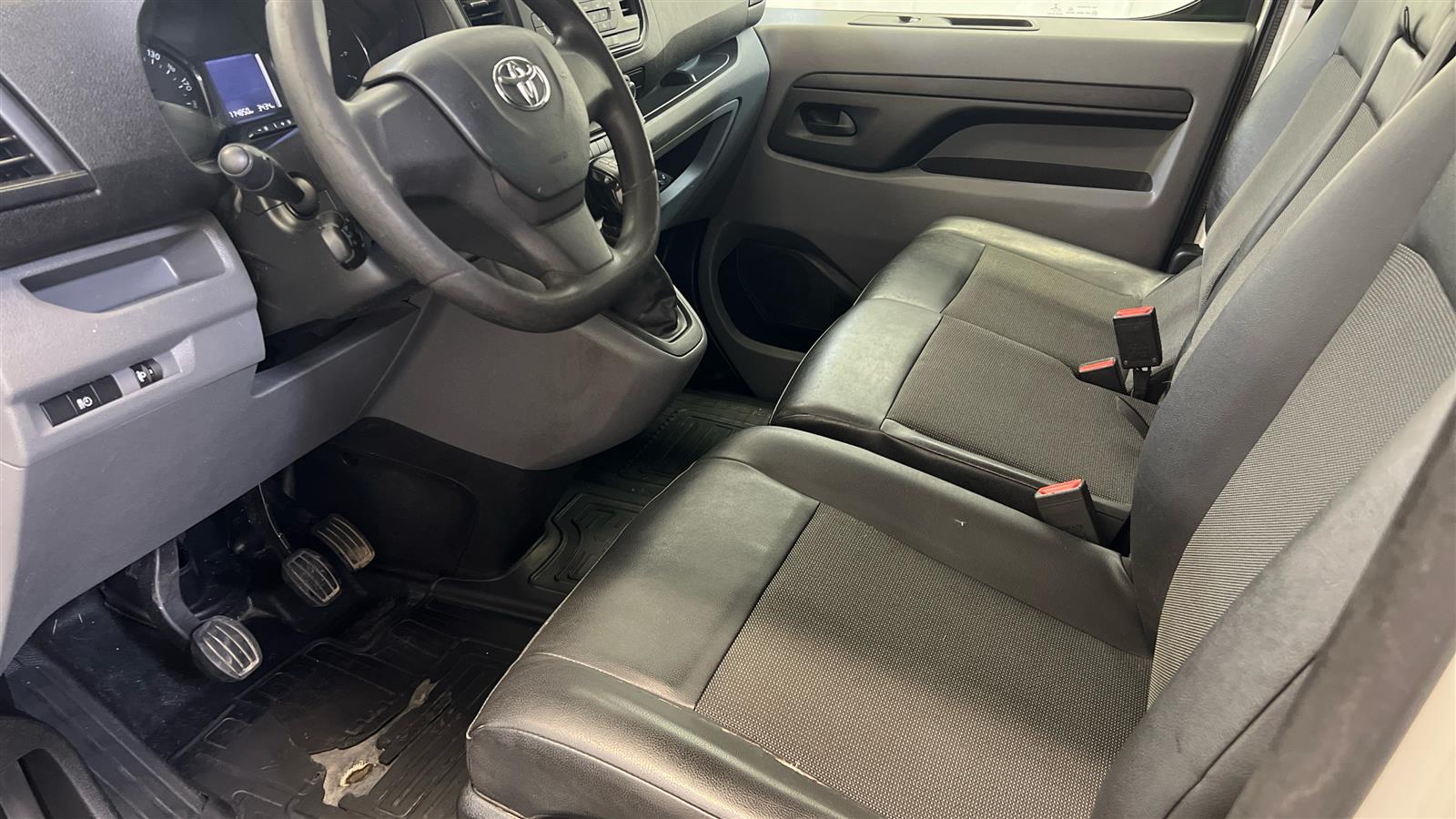 TOYOTA Proace 2018
