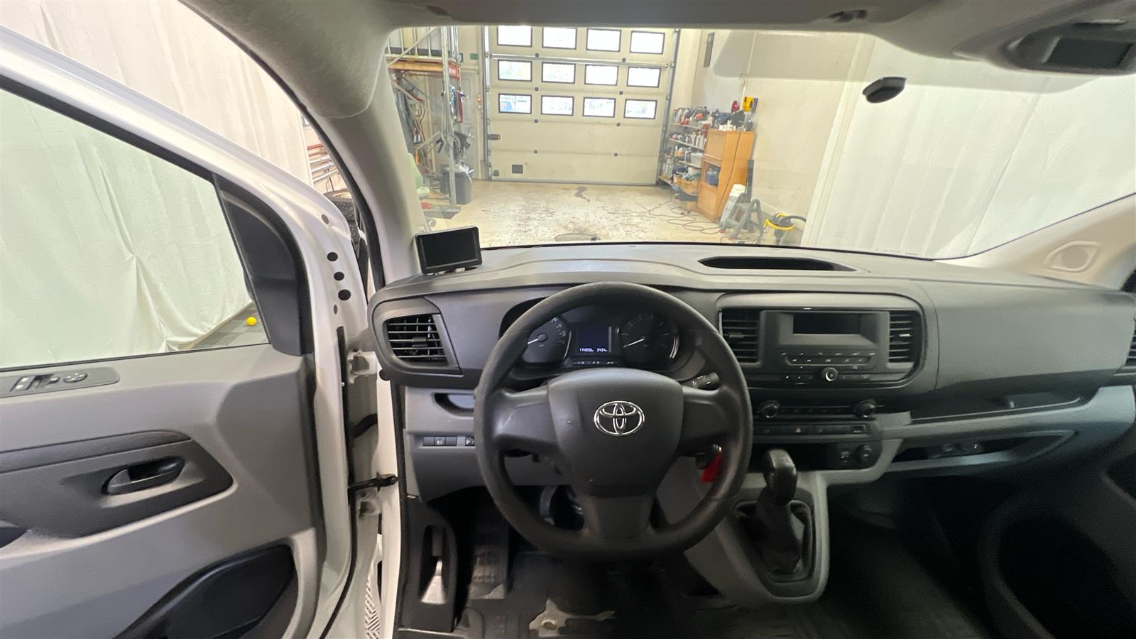 TOYOTA Proace 2018