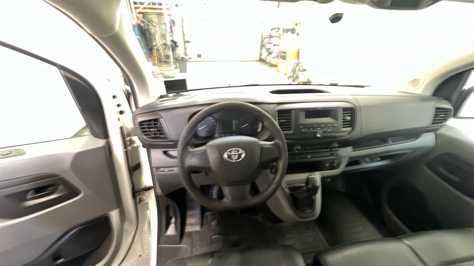 TOYOTA Proace 2018