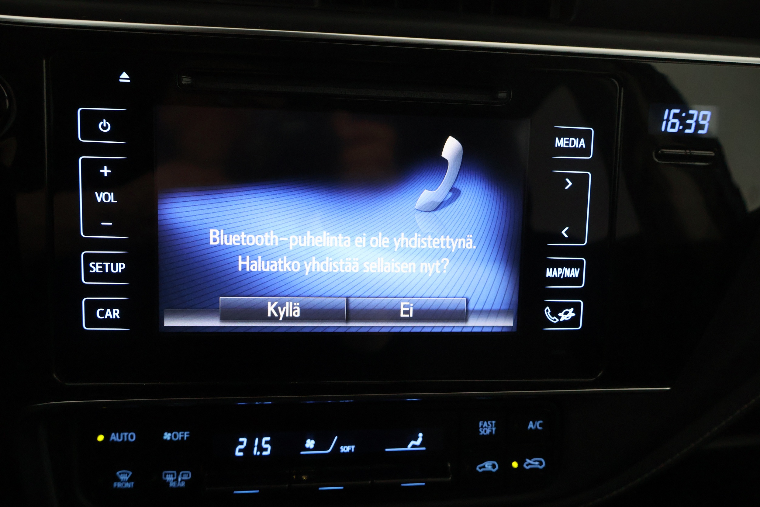 TOYOTA Auris 19