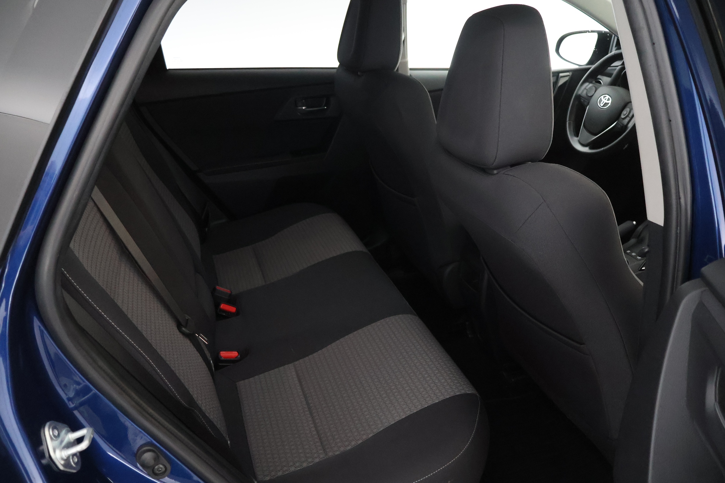 TOYOTA Auris 28