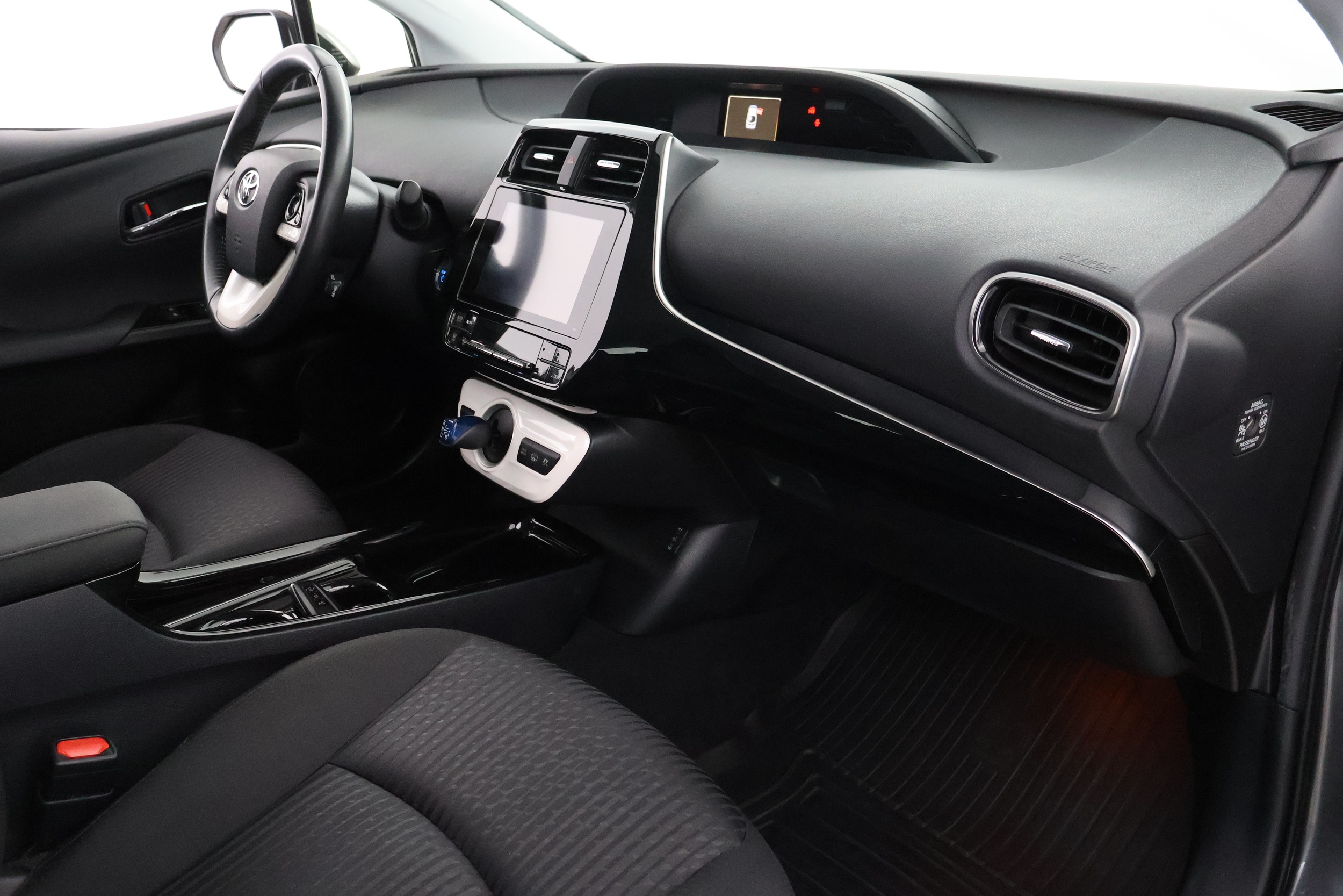TOYOTA Prius Plug-in 2017