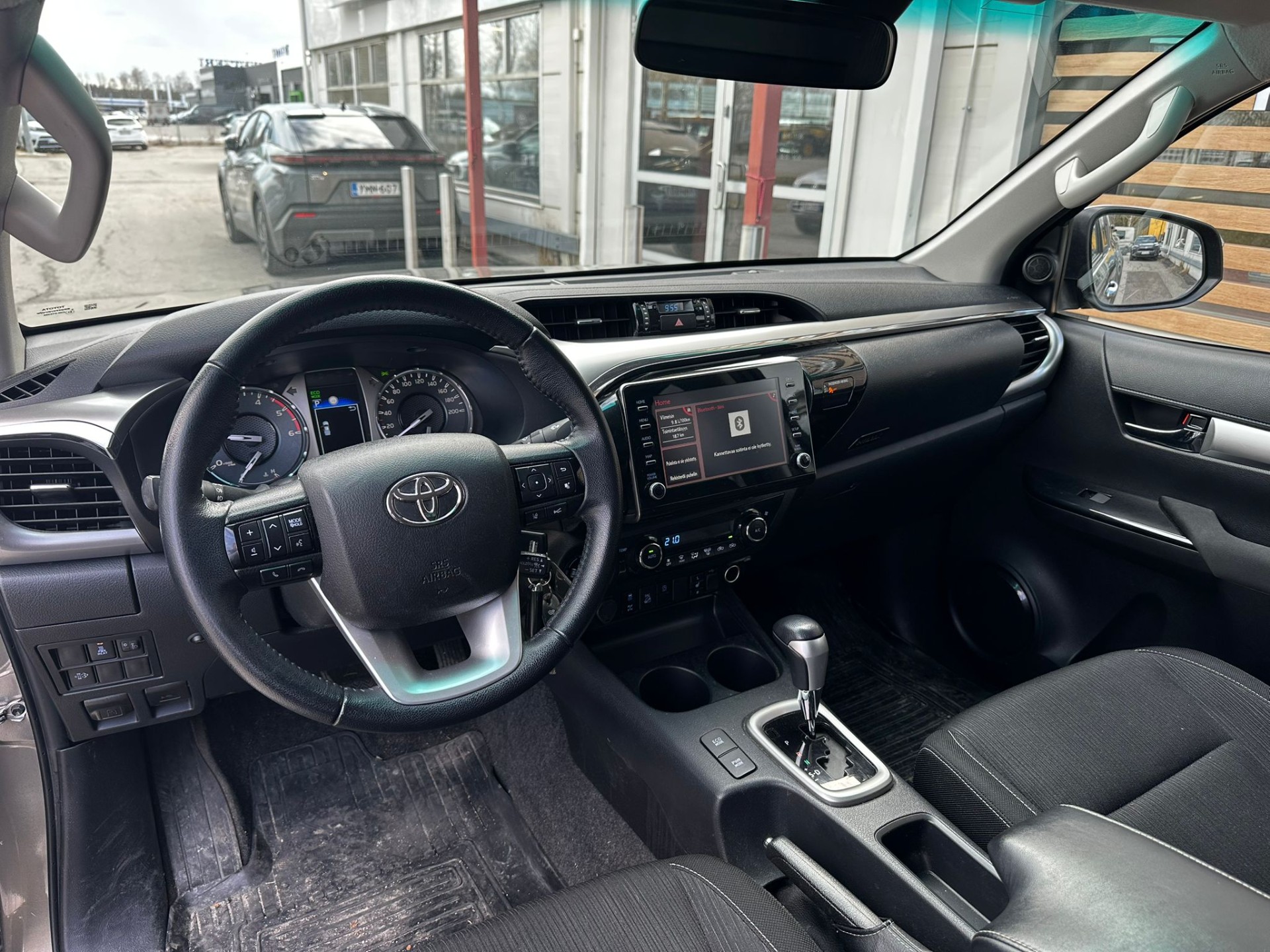 TOYOTA Hilux 2021