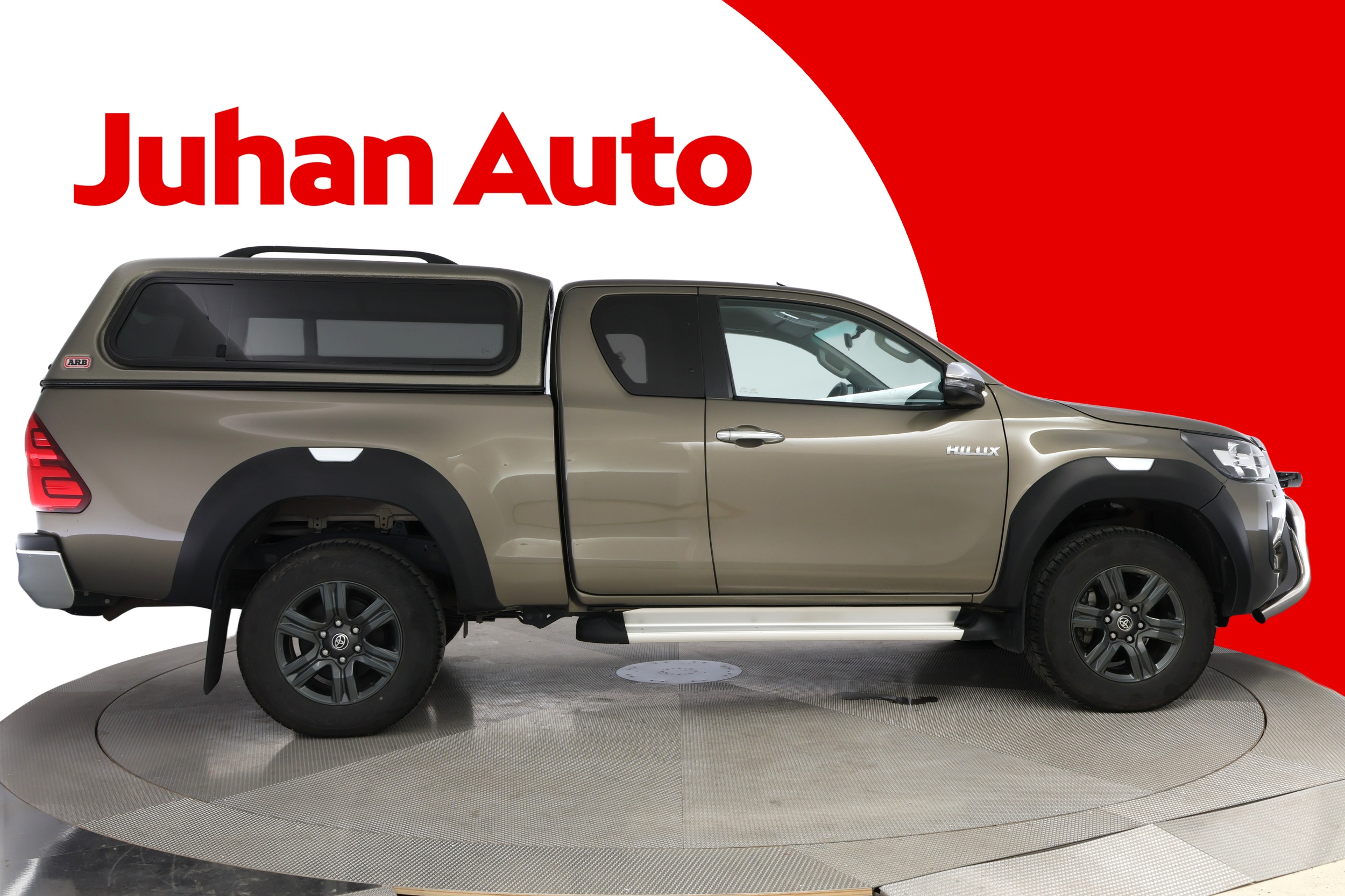 TOYOTA Hilux 2021