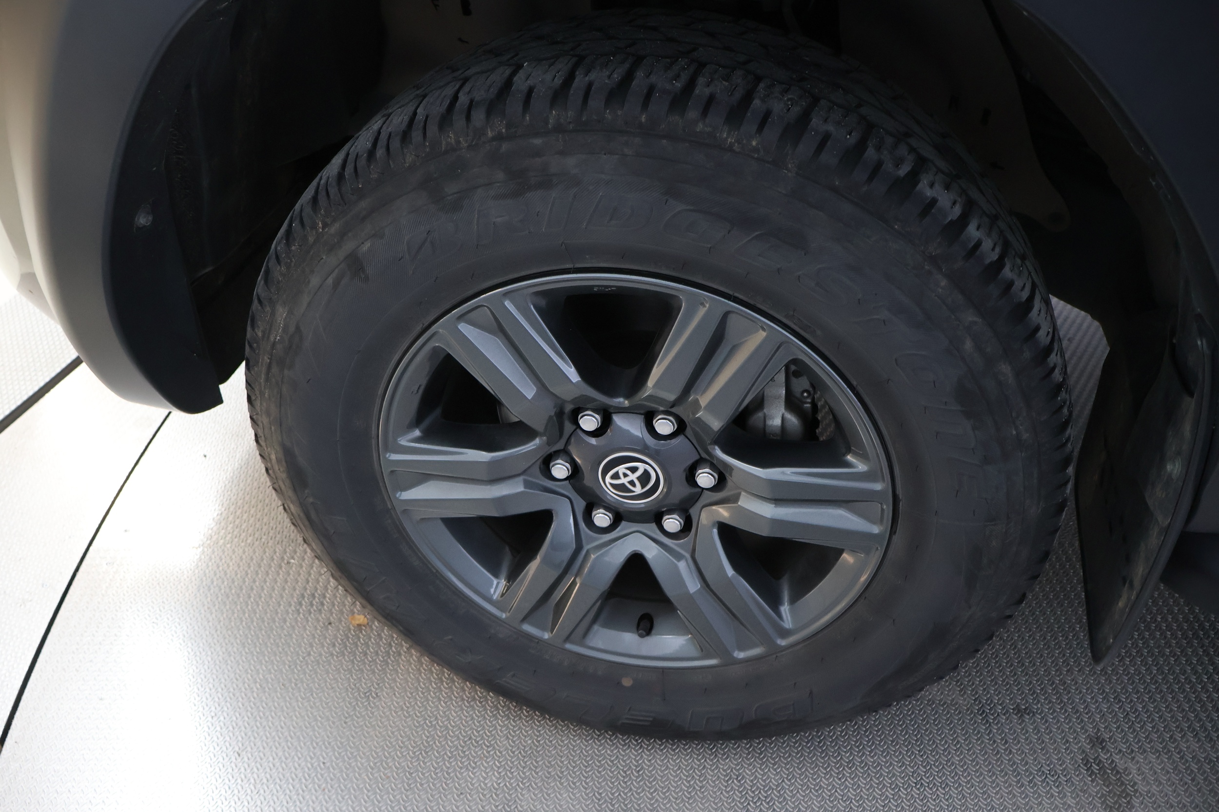 TOYOTA Hilux 2021