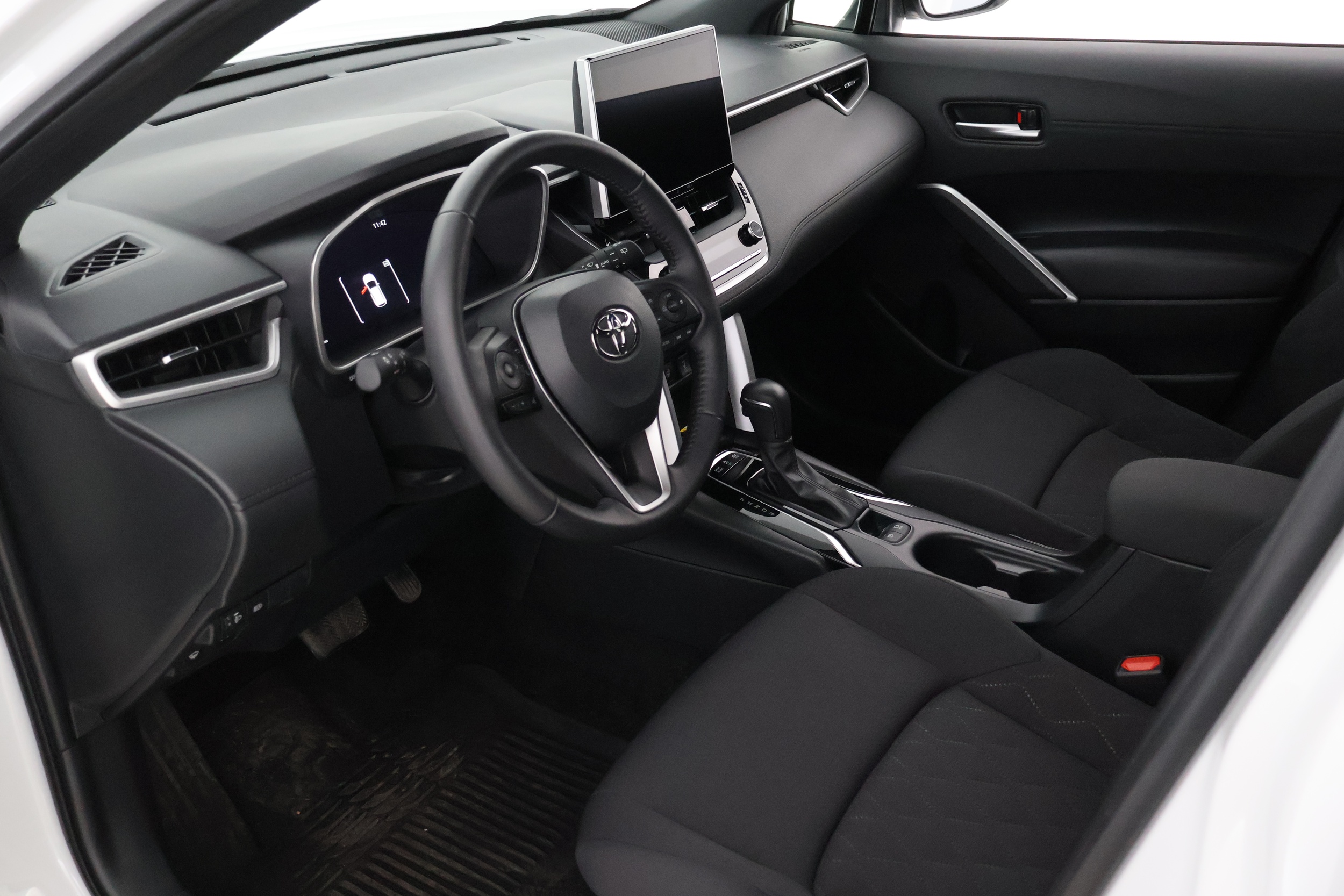 TOYOTA Corolla Cross 2023