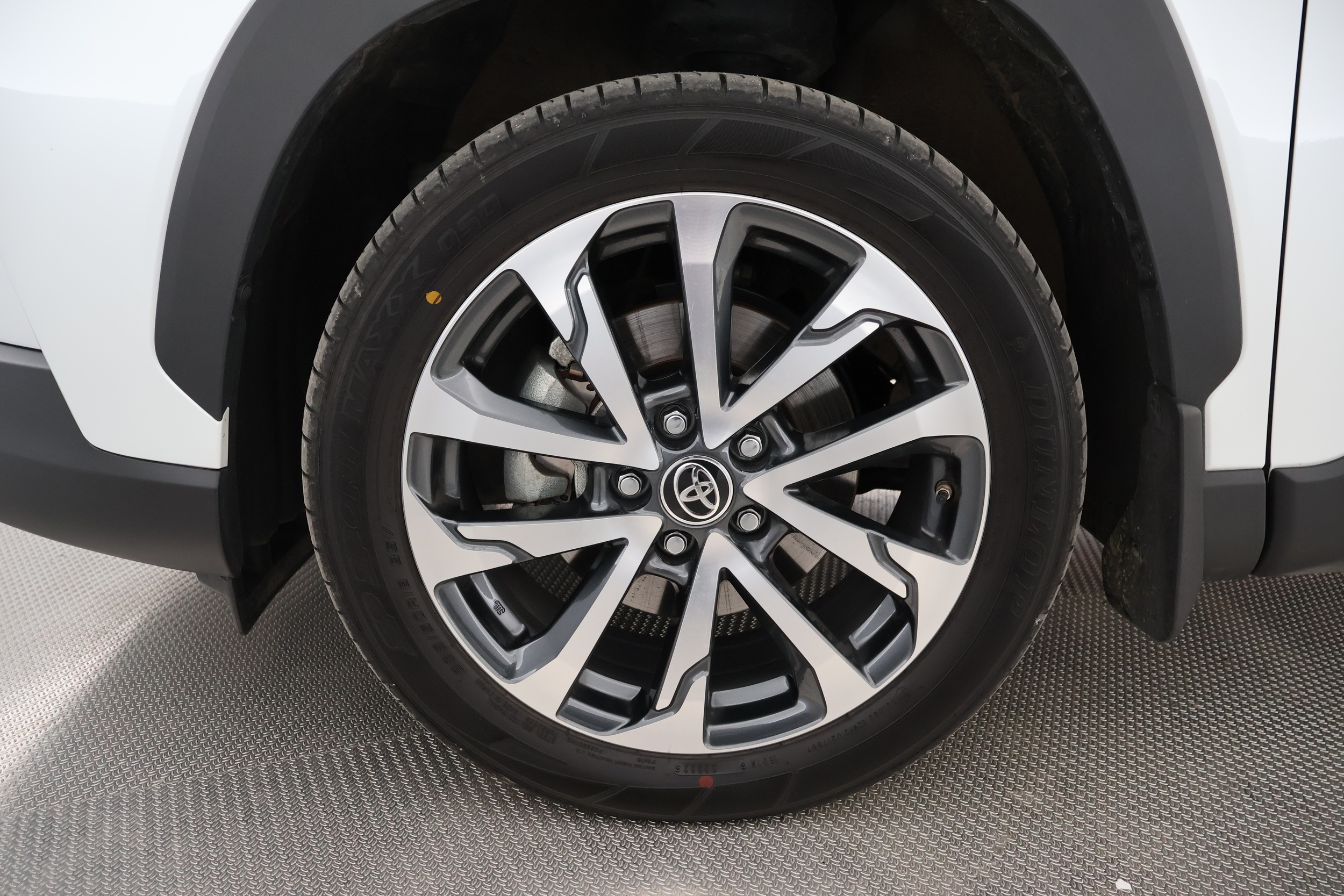 TOYOTA Corolla Cross 2023