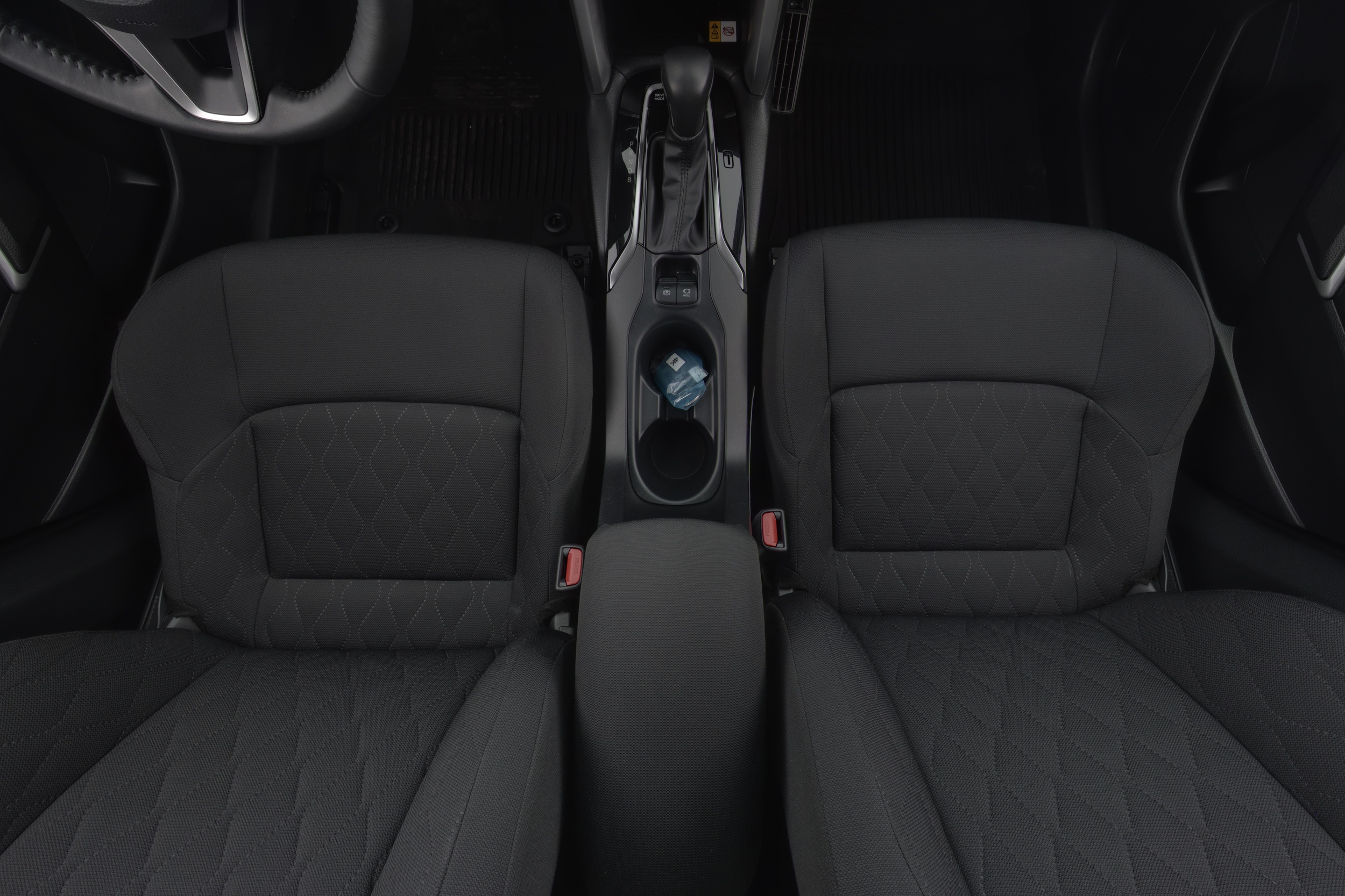 TOYOTA Corolla Cross 2023