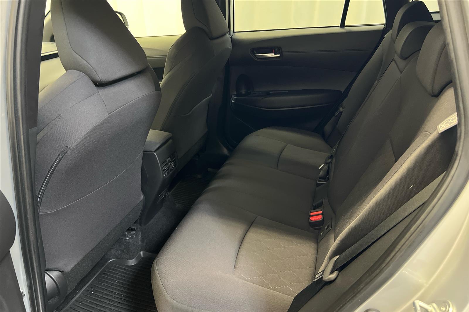 TOYOTA Corolla Cross 2023