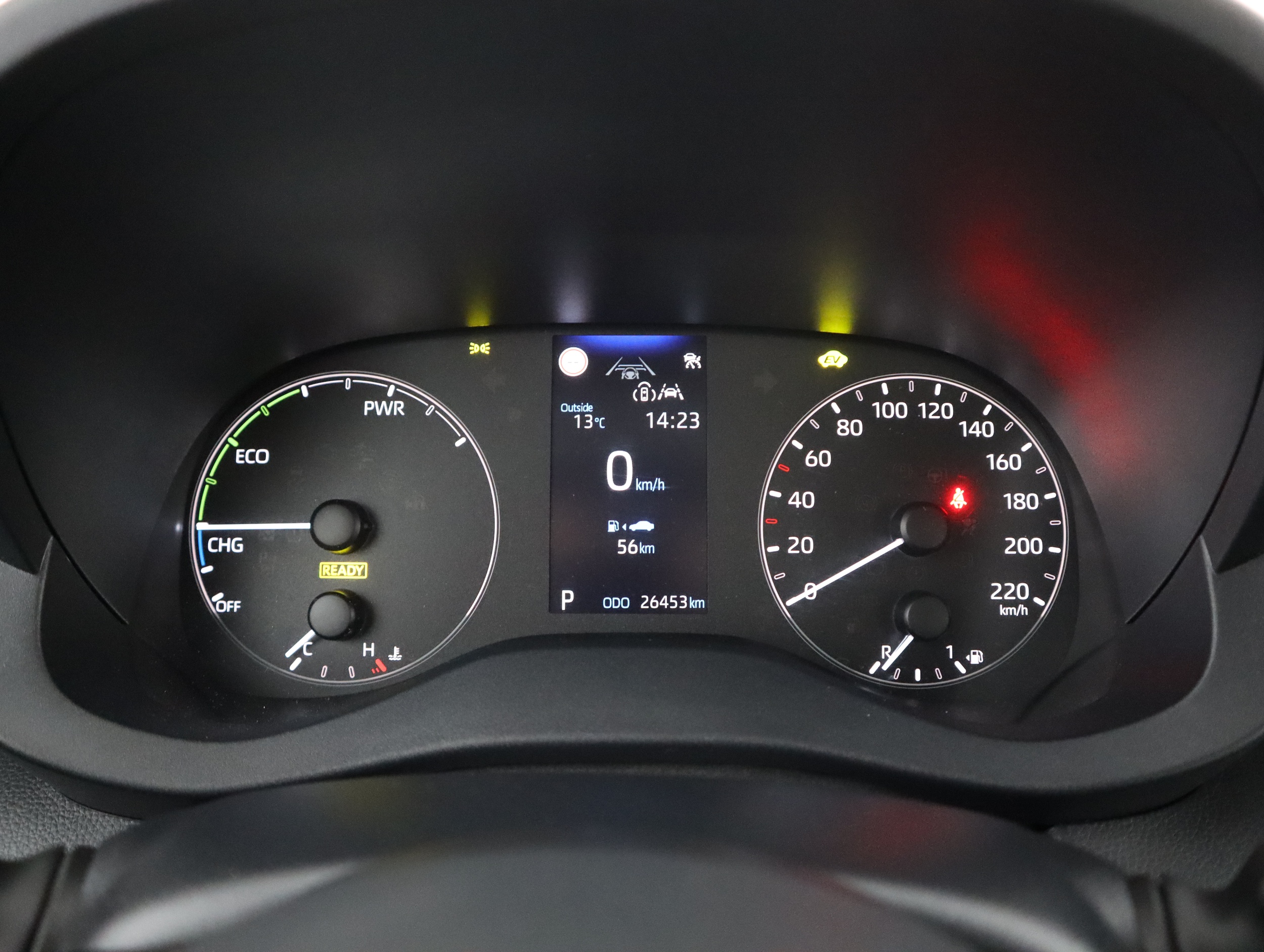 TOYOTA Yaris 23