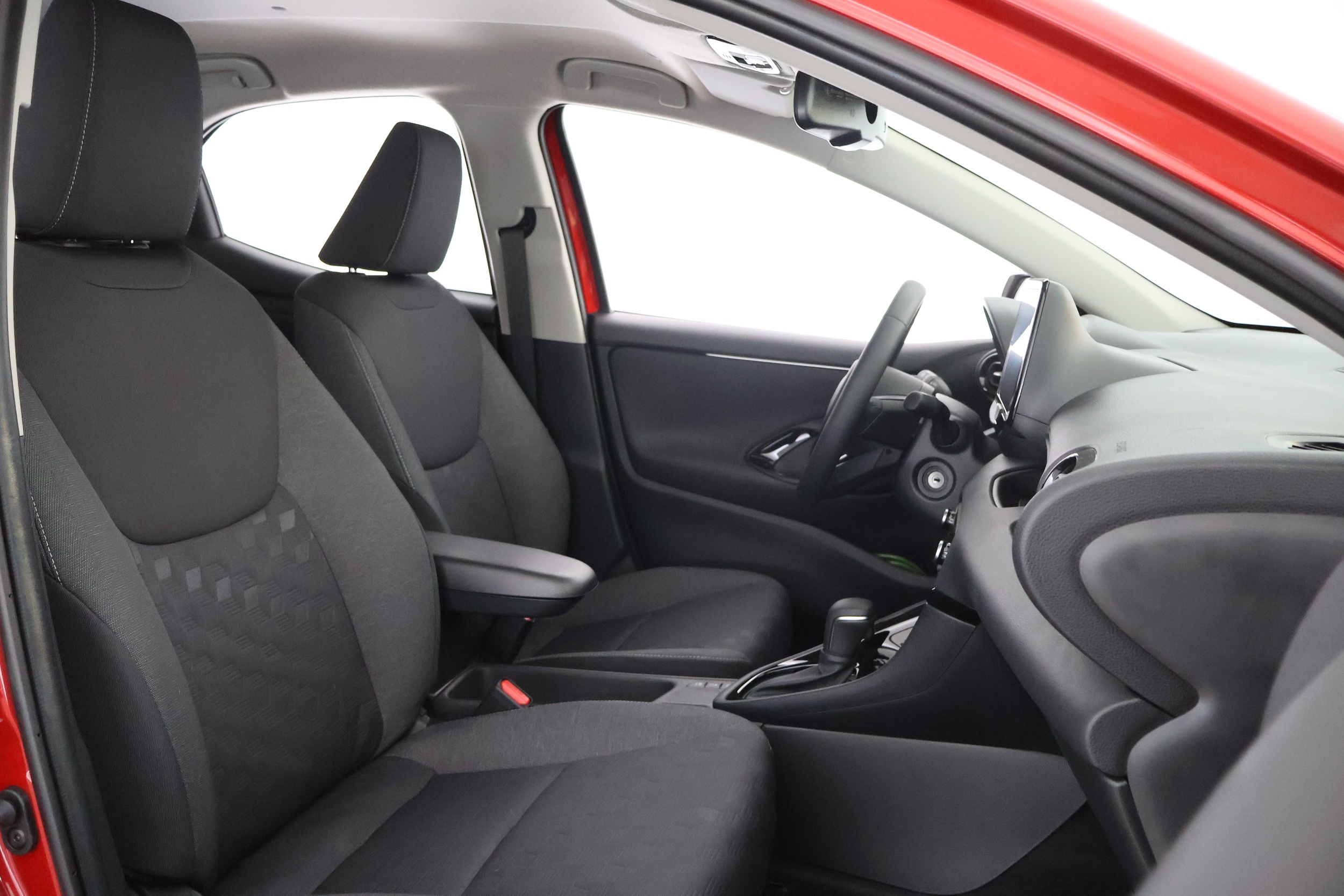 TOYOTA Yaris 10