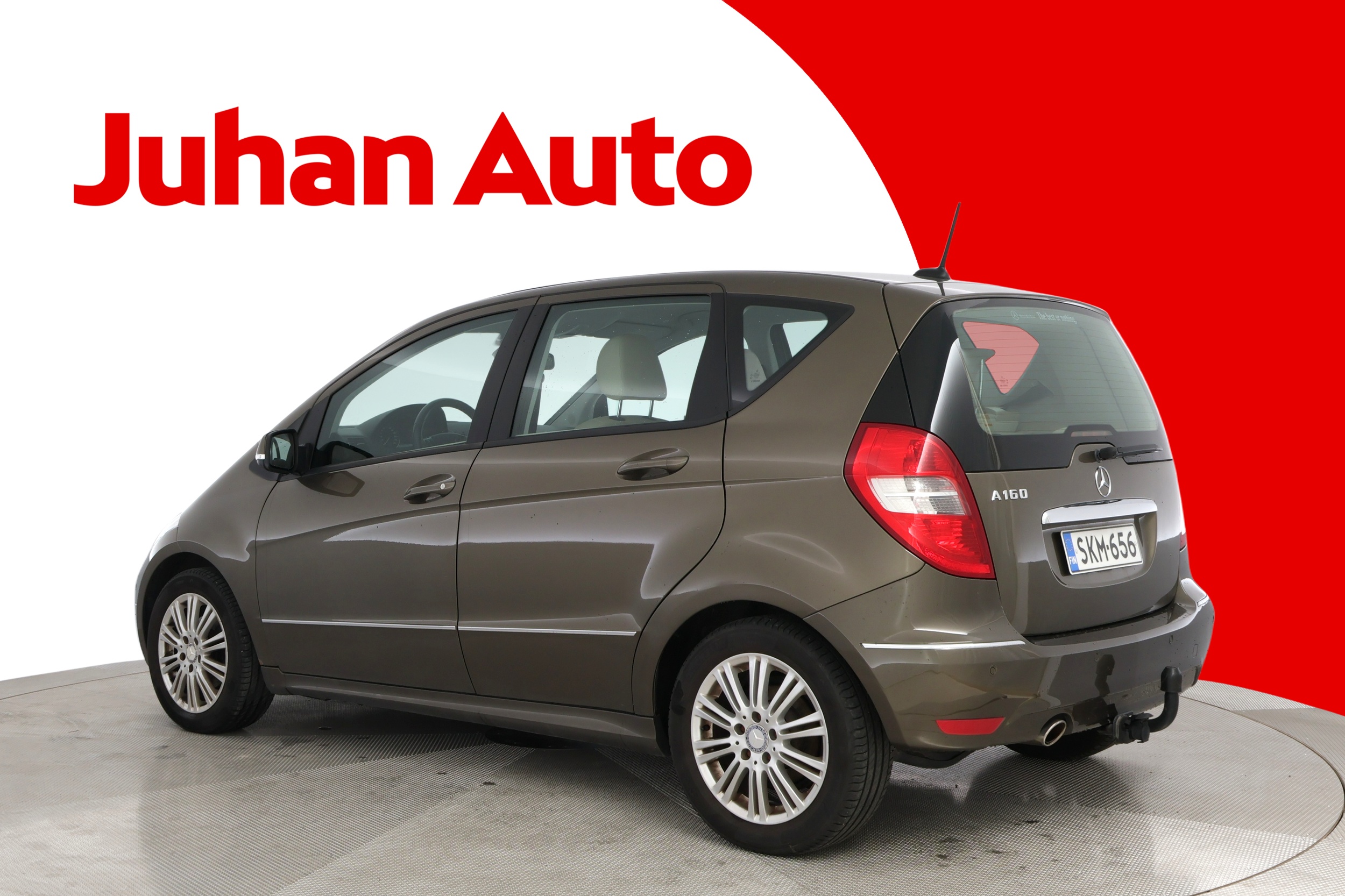 MERCEDES-BENZ A 2011
