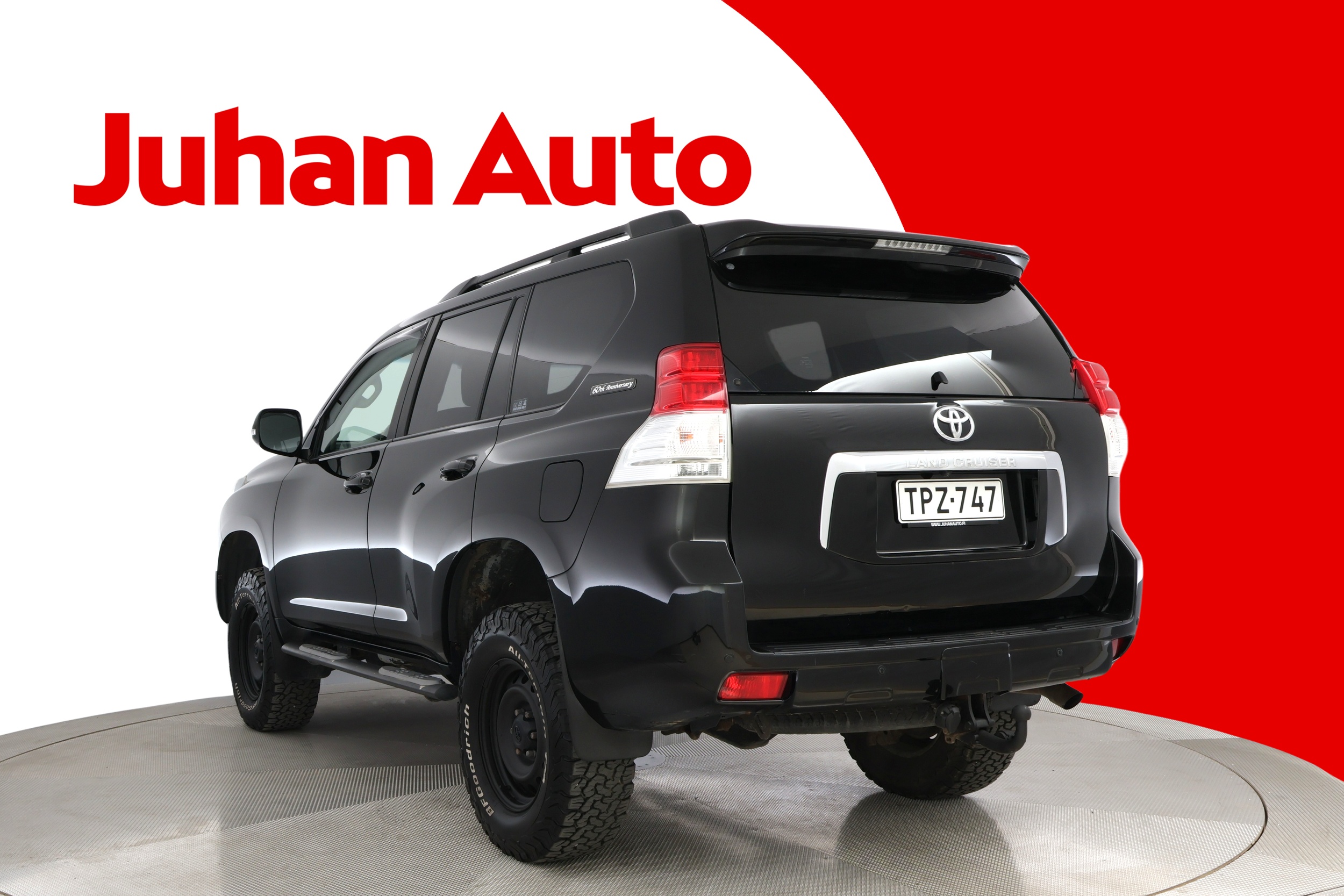 Toyota Land Cruiser 2011
