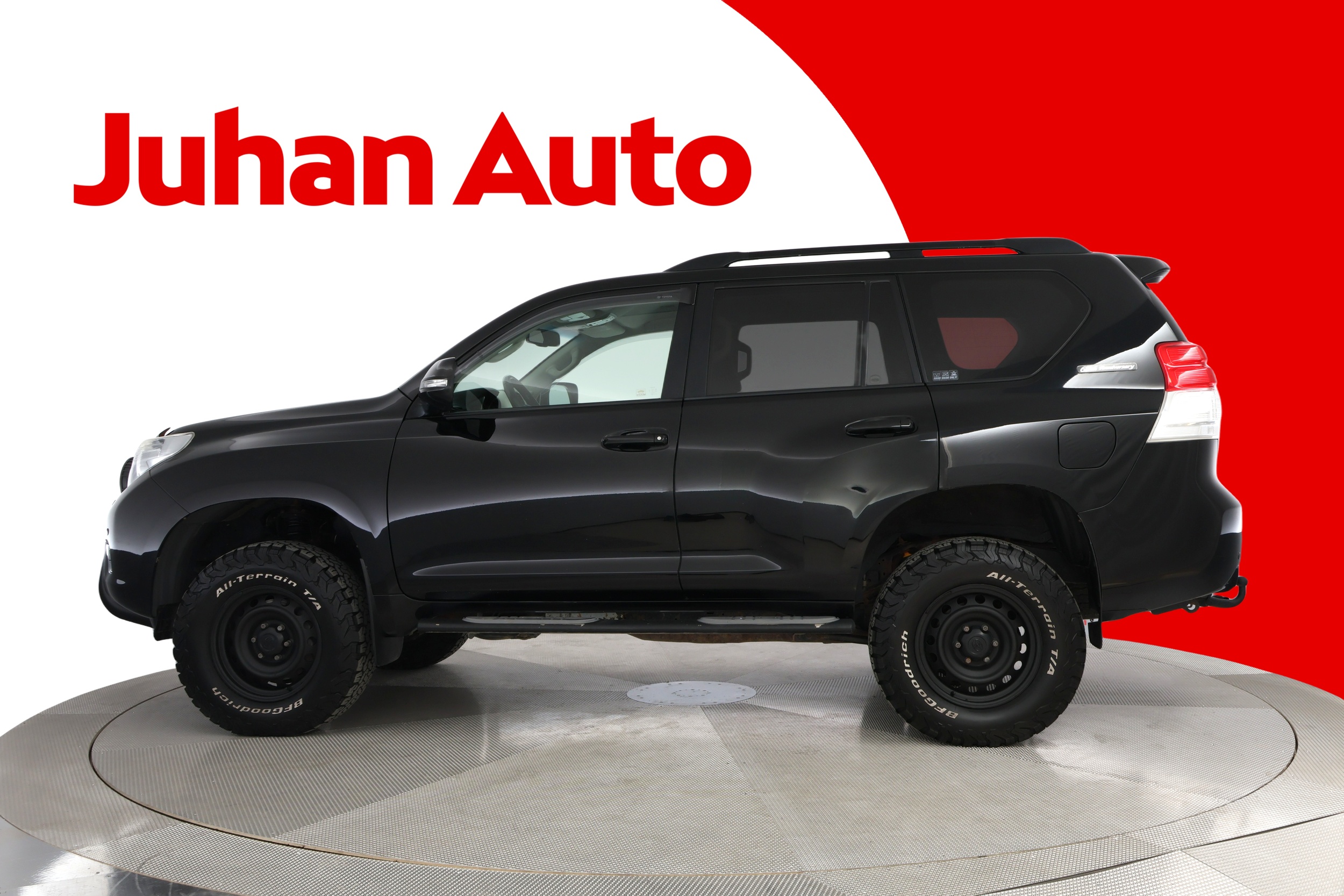 Toyota Land Cruiser 2011