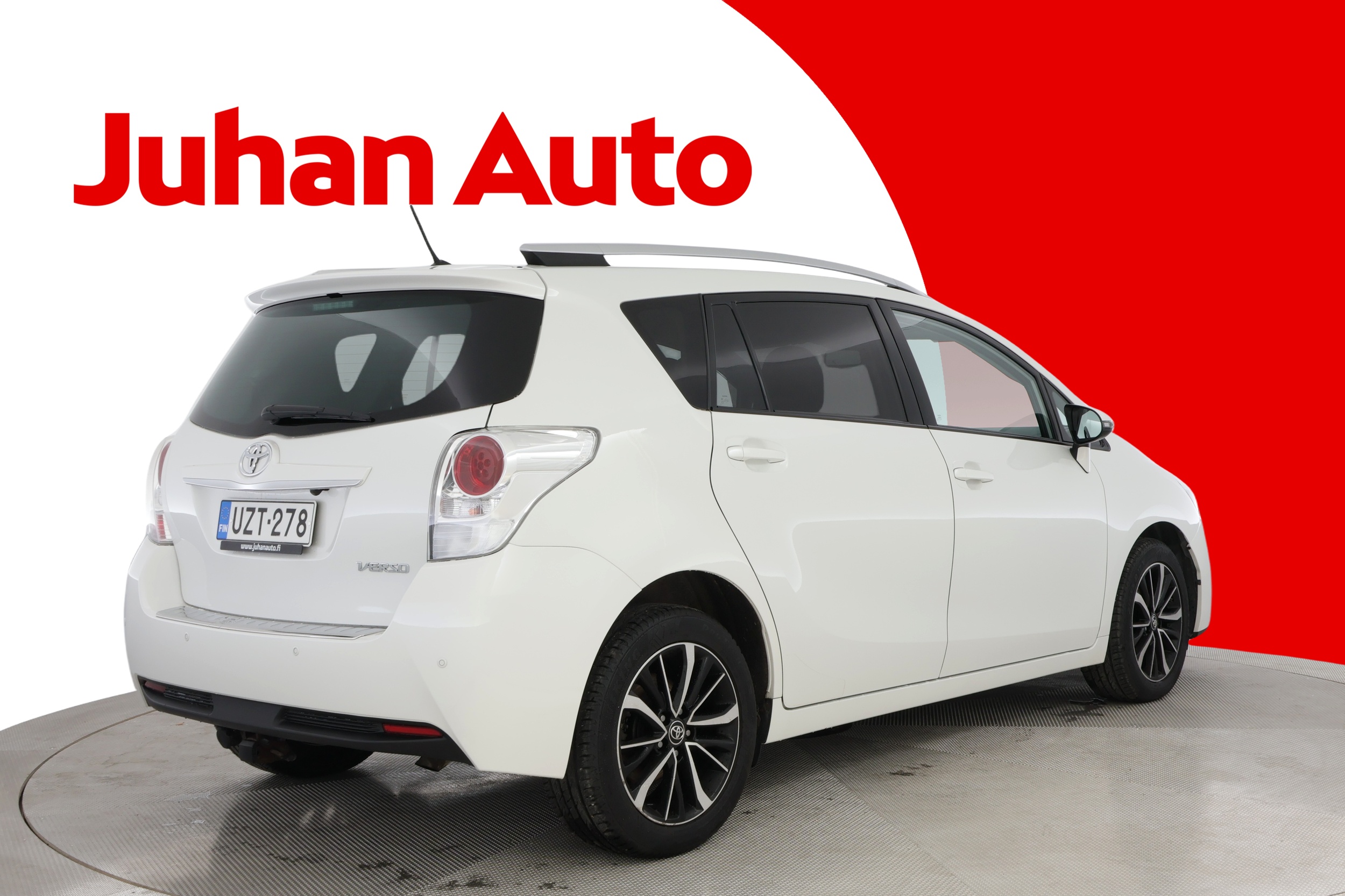 TOYOTA VERSO 3