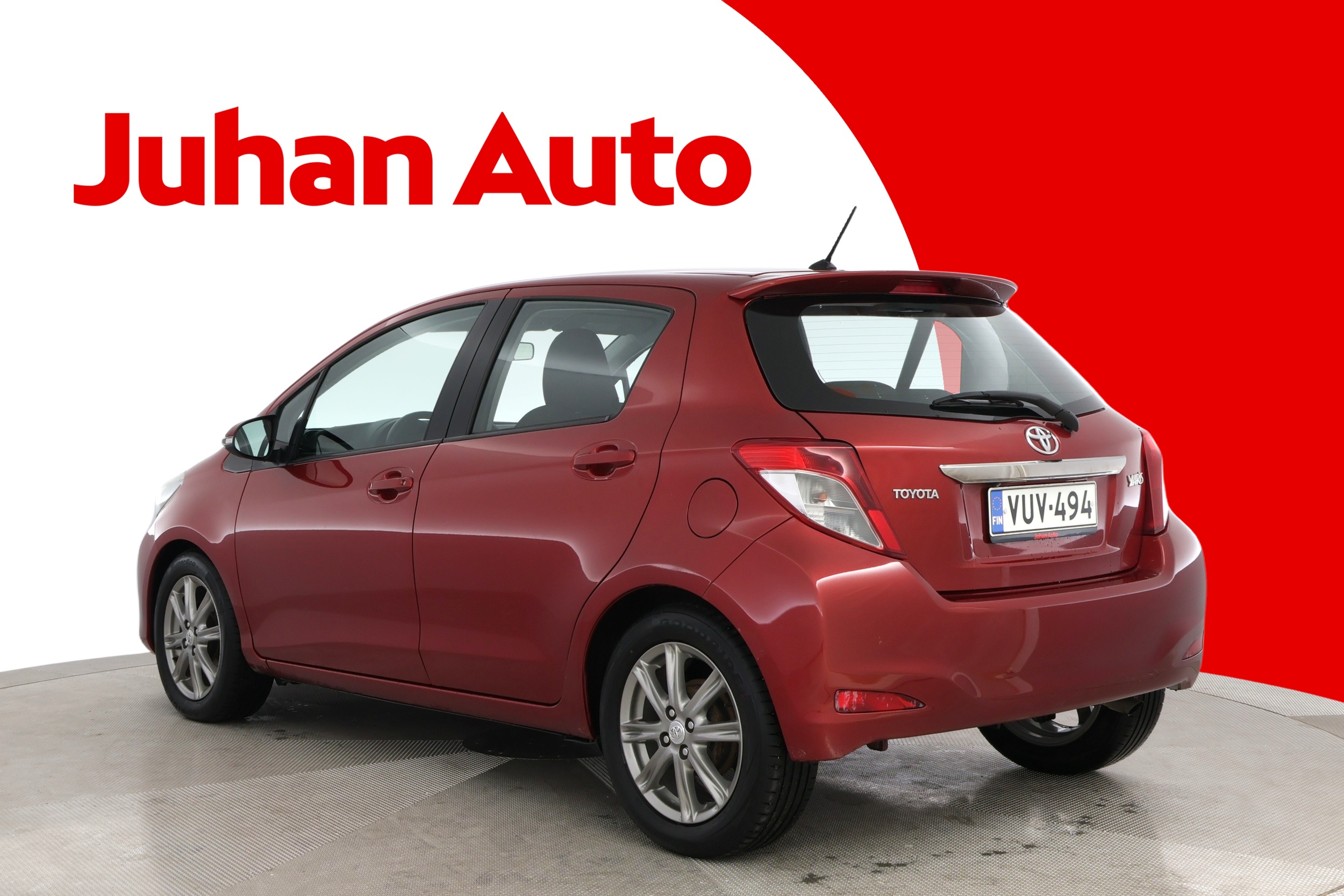 TOYOTA Yaris 2012